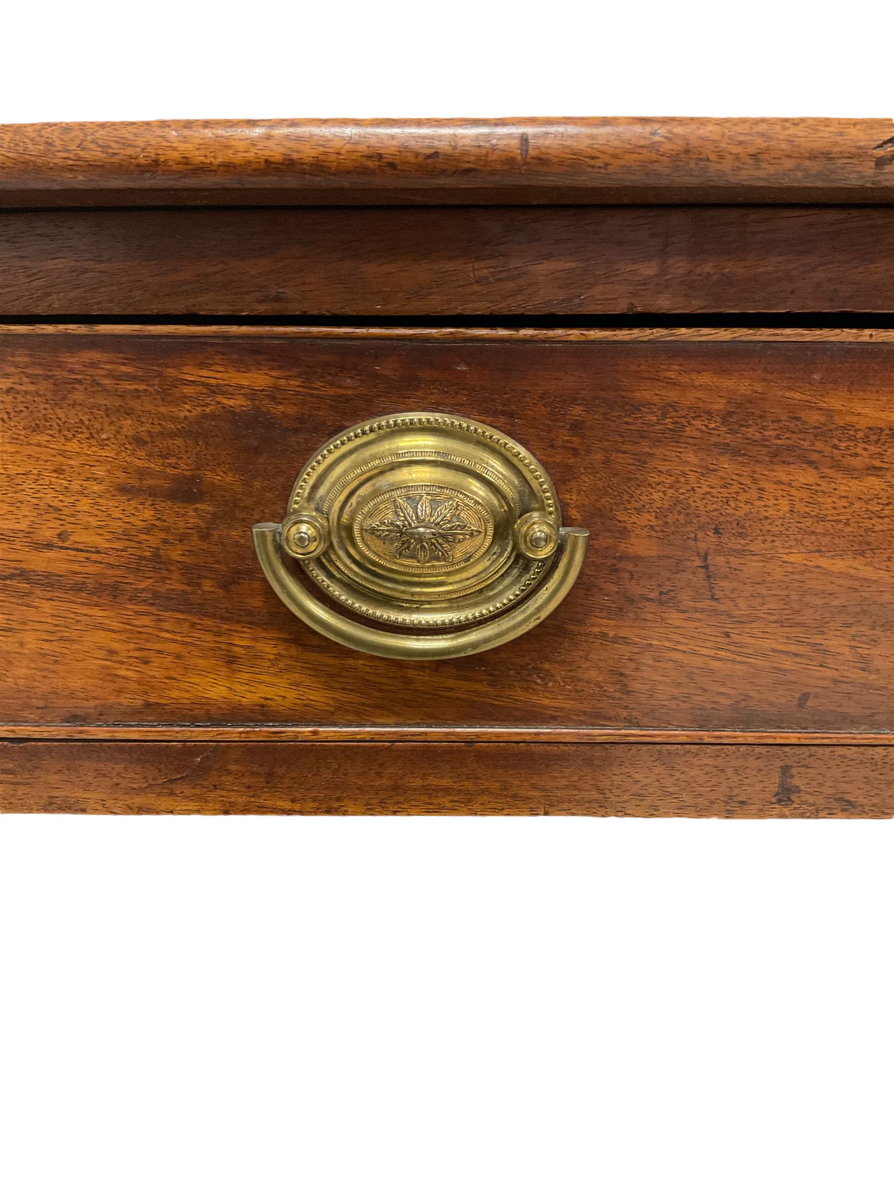 George III mahogany side table - Image 6 of 6