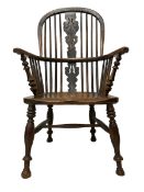 19th century oak and beech Windsor chair