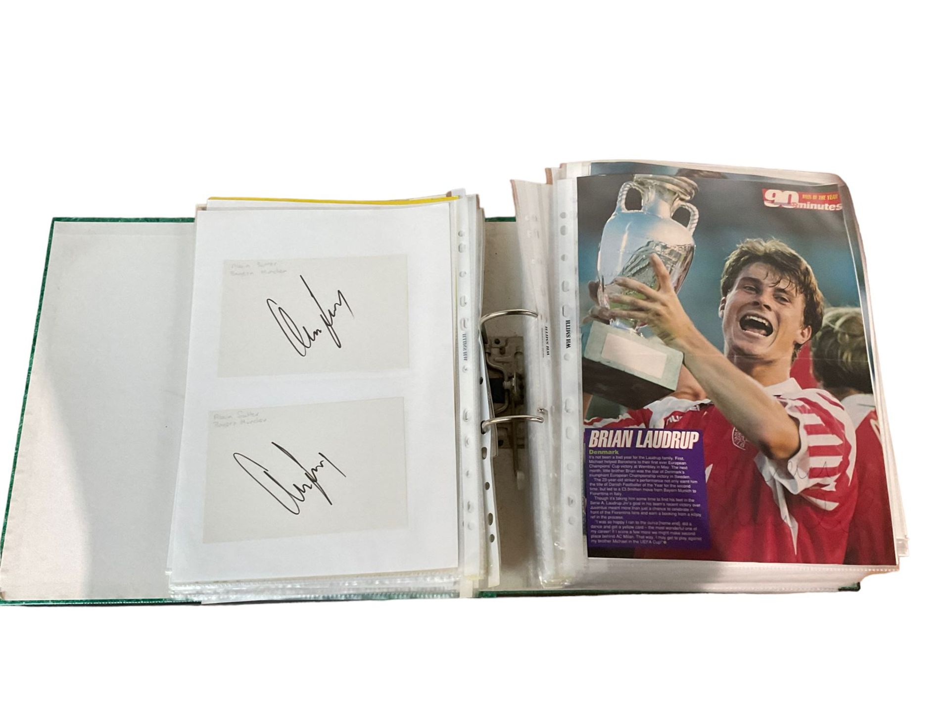 Mostly European footballing autographs and signatures - Image 7 of 13