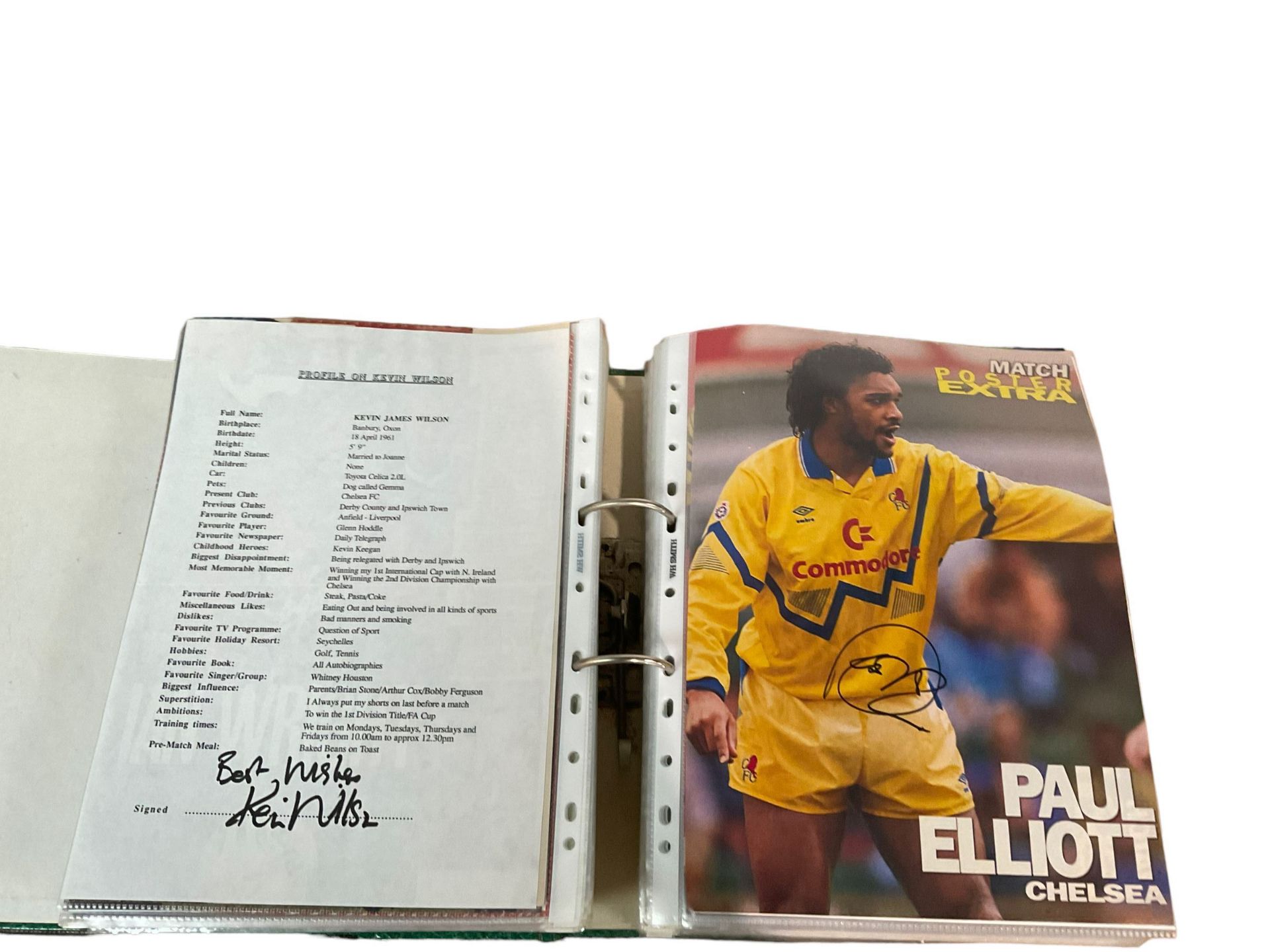 Mostly English footballing autographs and signatures - Bild 6 aus 14