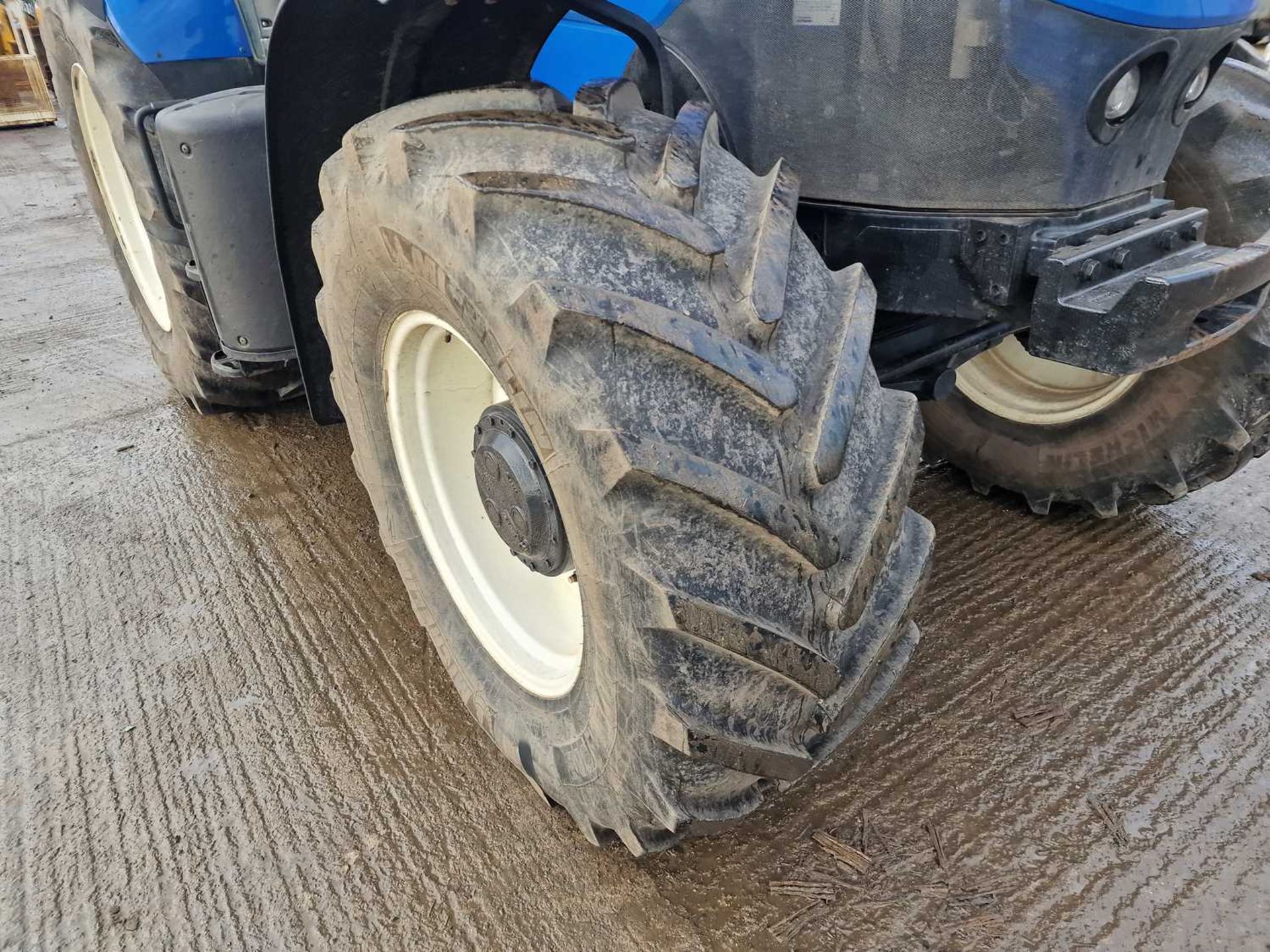 2019 New Holland T7.190 4WD Tractor, Front Suspension, Cab Suspension, Air Brakes, 4 Spool Valves, P - Image 8 of 27