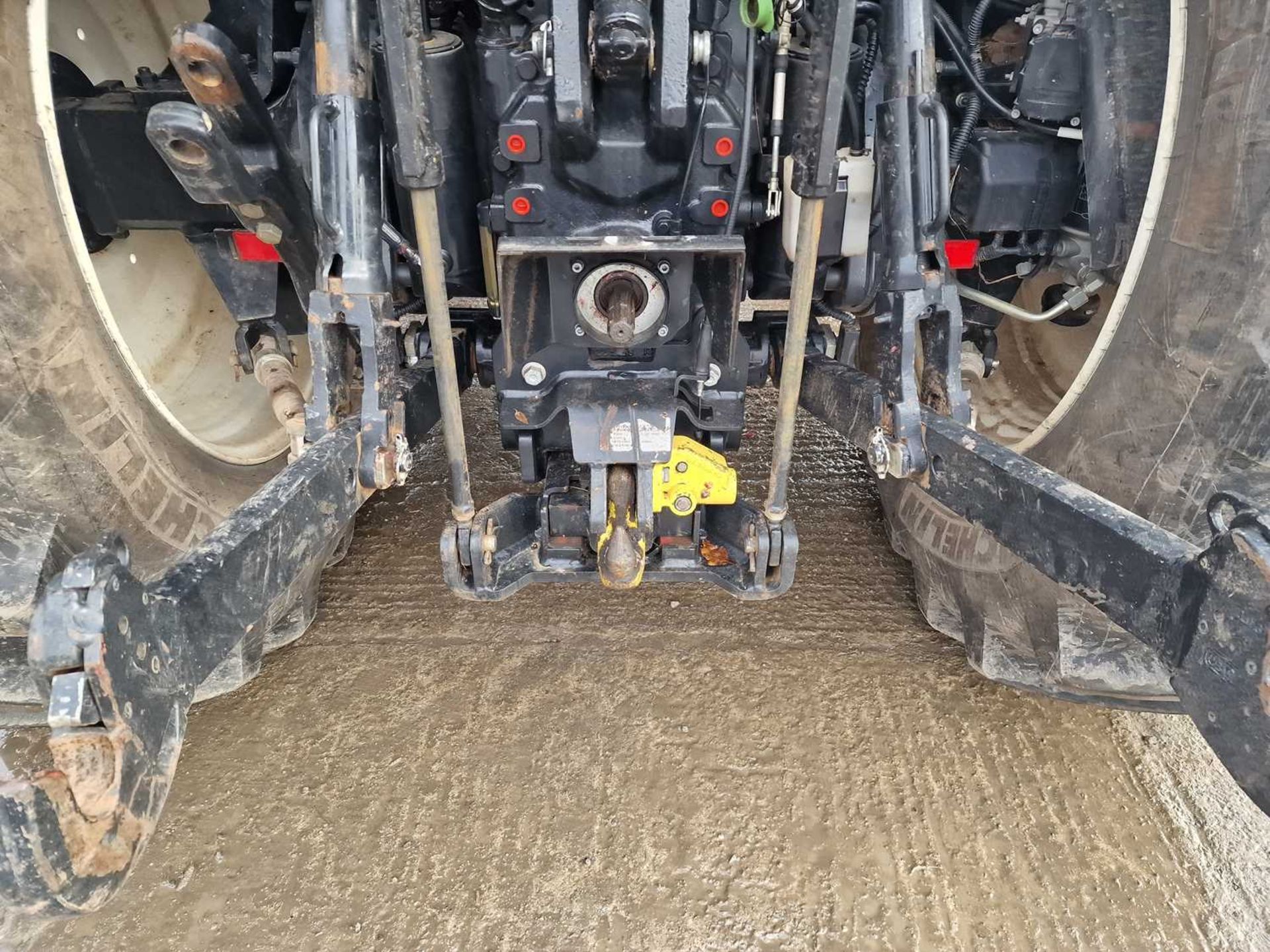 2019 New Holland T7.190 4WD Tractor, Front Suspension, Cab Suspension, Air Brakes, 4 Spool Valves, P - Image 13 of 27