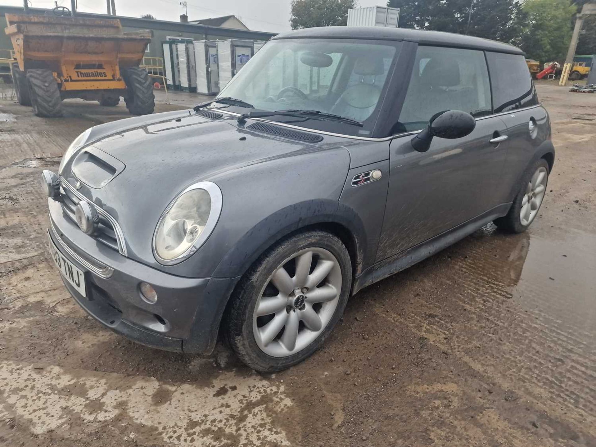 Mini Cooper S 6 Speed, Full Leather, Cruise Control, A/C, Double Sun Roof (Reg. Docs. Available)