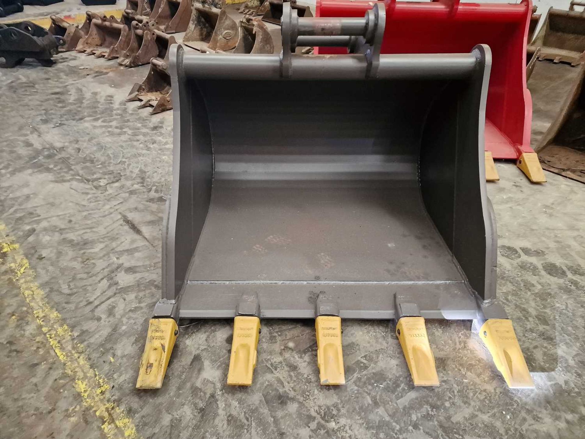 Unused 54" Digging Bucket 65mm Pin to suit 13 Ton Excavator - Image 5 of 6