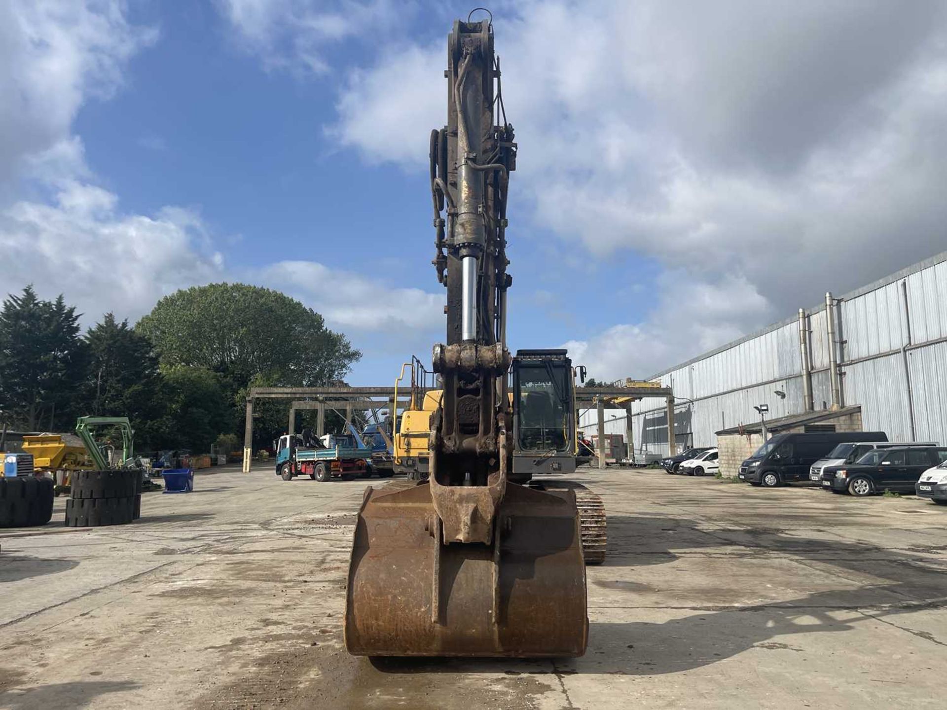 2014 Volvo EC480DL, 800mm Steel Tracks, CV, Miller Hydraulic QH, Piped, Reverse Camera, A/C - Image 8 of 33