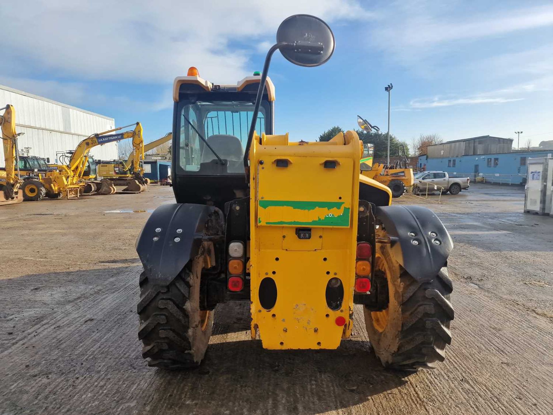 2016 JCB 535-95 Turbo Powershift Telehandler, Reverse Camera, WLI, Forks (EPA Compliant) - Image 4 of 25