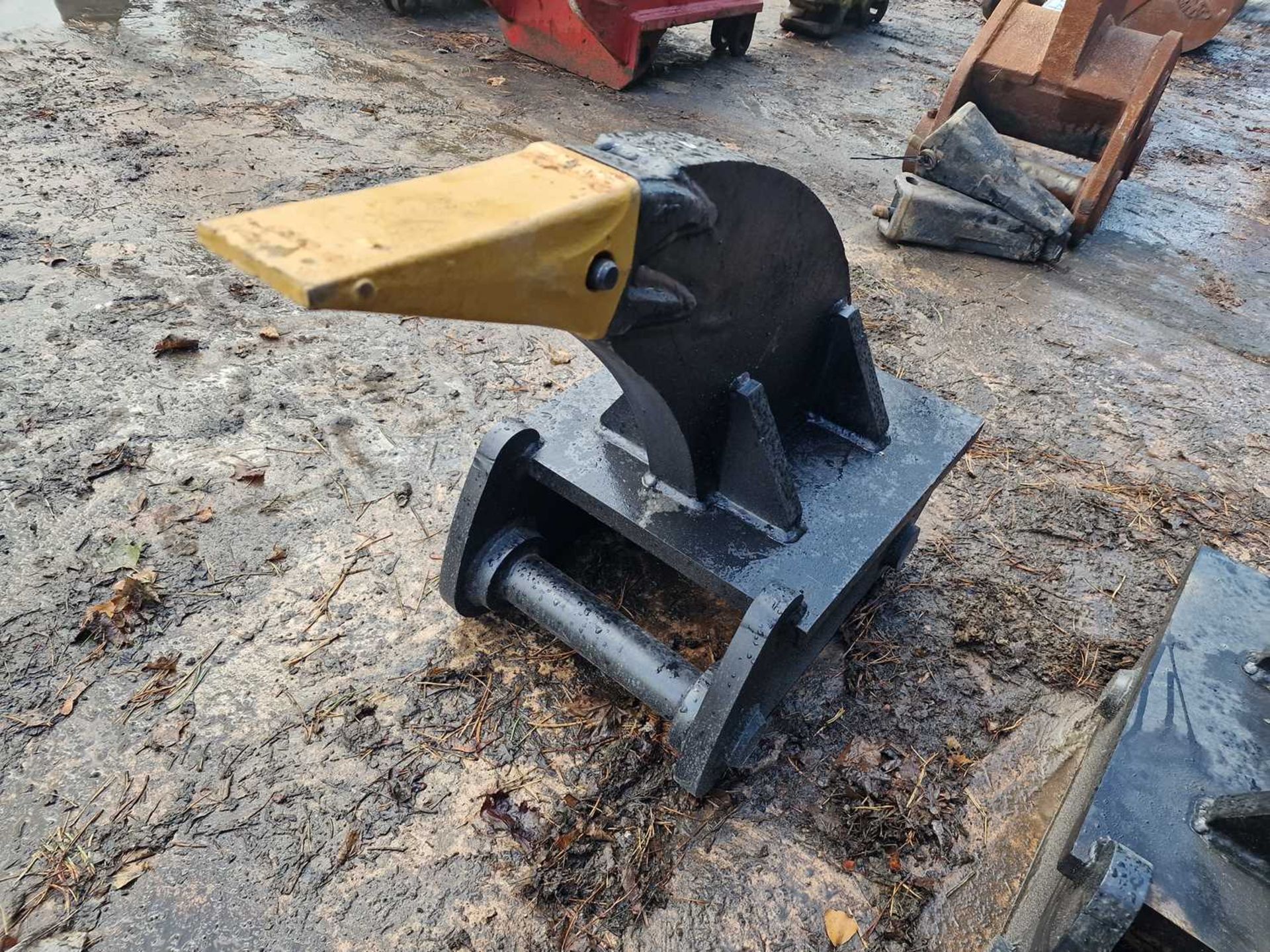 Unused Ripper 65mm Pin to suit 13 Ton Excavator