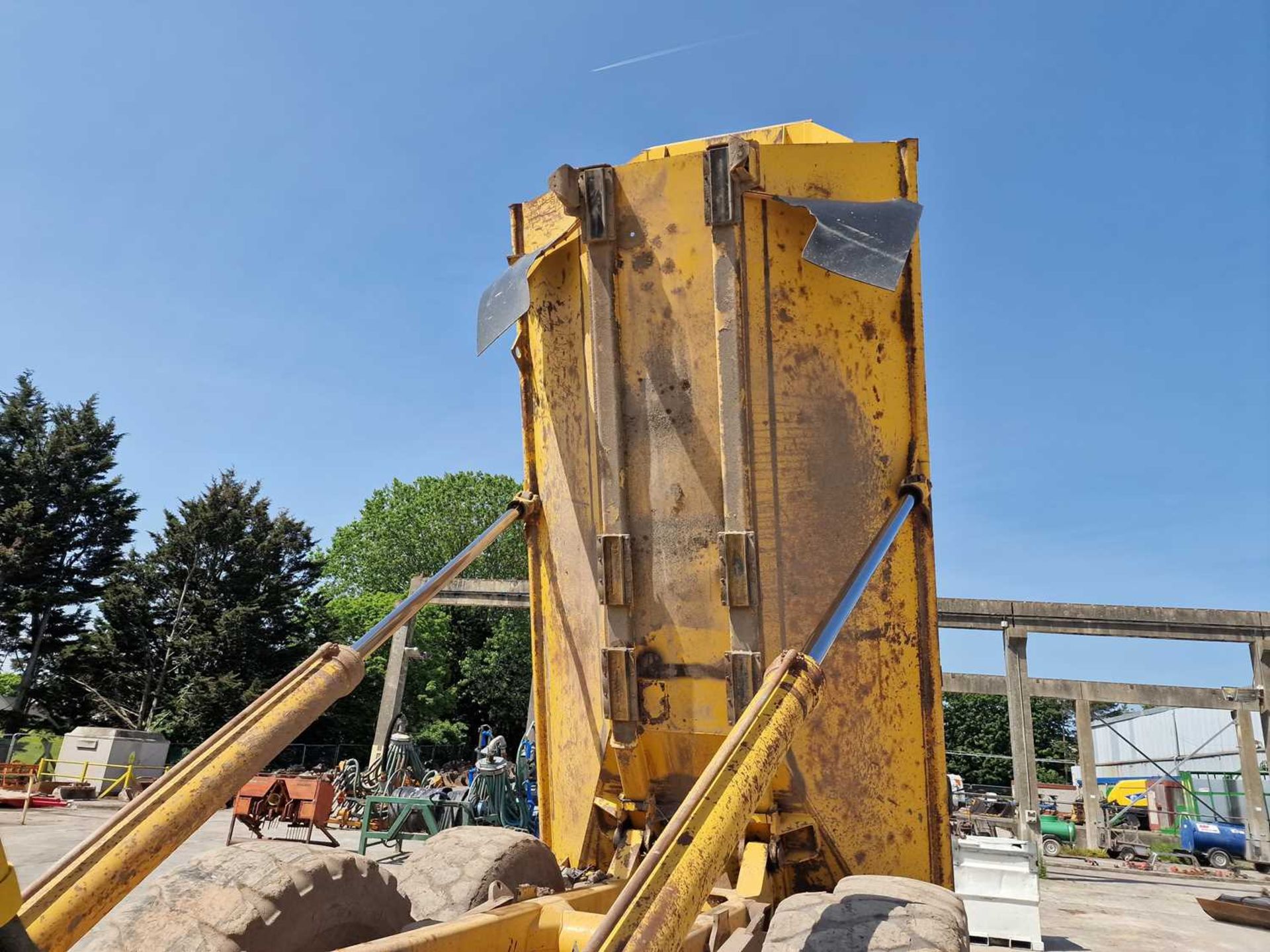 Volvo A30 6x6 Articulated Dumptruck, Reverse Camera - Image 25 of 35