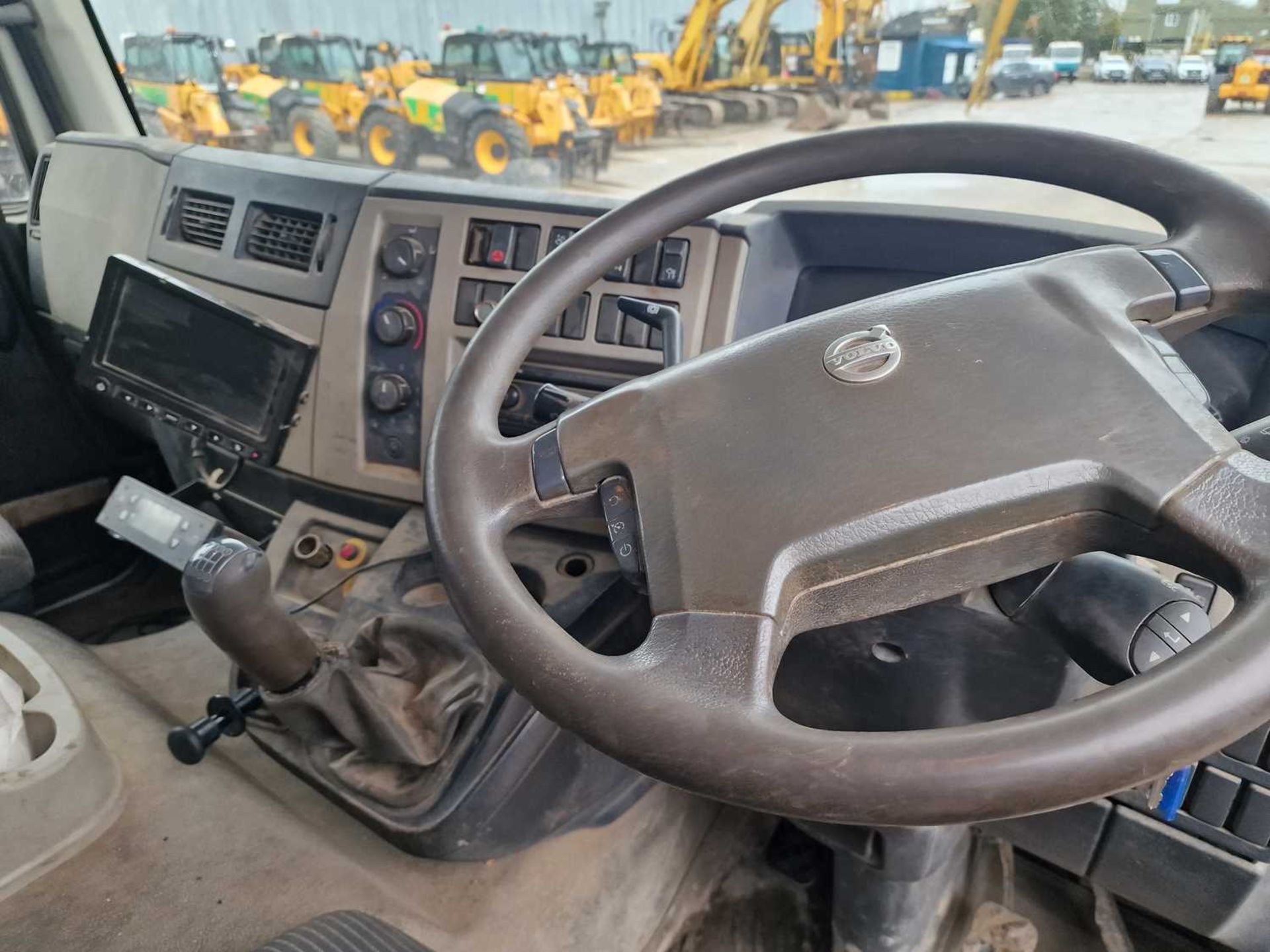 2012 Volvo FL 4x2 Skip Loader Lorry, Hyvalift Gear, Easy Sheet, WLI, Reverse Camera, Manual Gear Box - Image 41 of 46