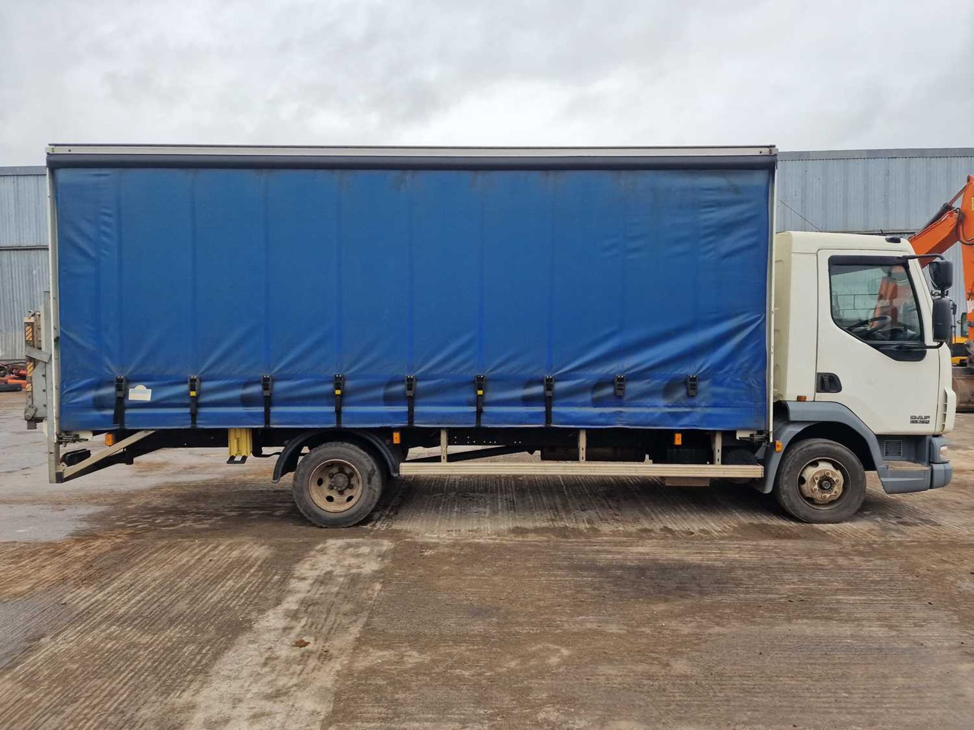 2006 DAF LF45.160 4x2 Curtainsider Lorry, Tailgate, Manual Gear Box (Reg. Docs. Available) - Image 6 of 40