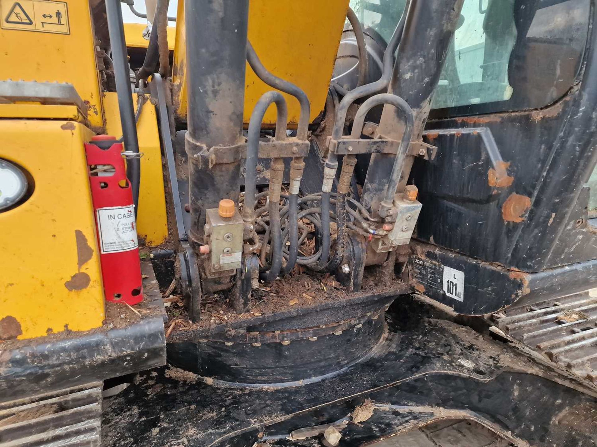 2017 JCB JS160LC, 700mm Steel Tracks, CV, Piped, Reverse Camera, A/C (EPA Compliant) - Image 13 of 37