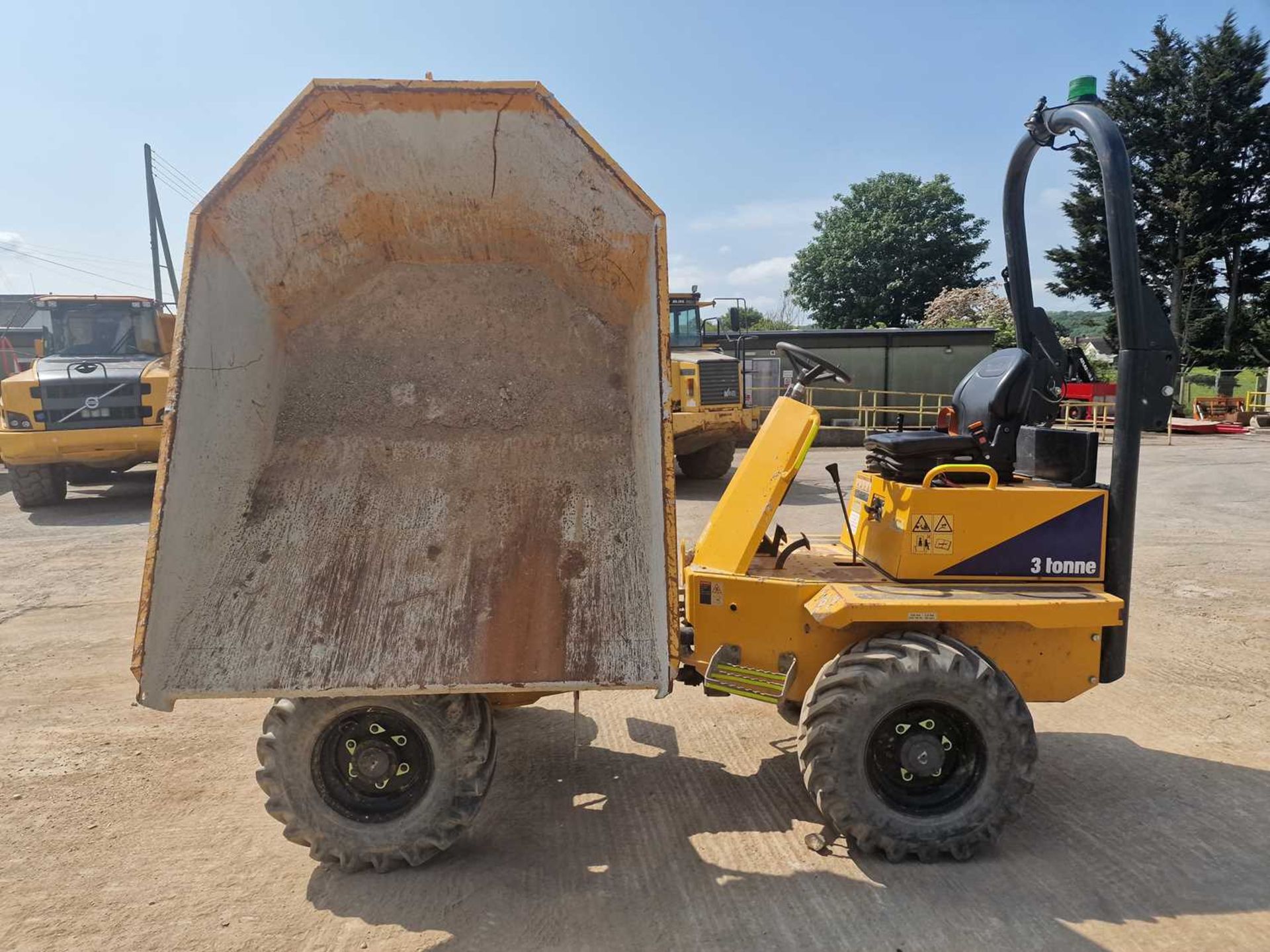 2019 Thwaites 3 Ton Swivel Skip Dumper, Folding Roll Bar - Image 31 of 48