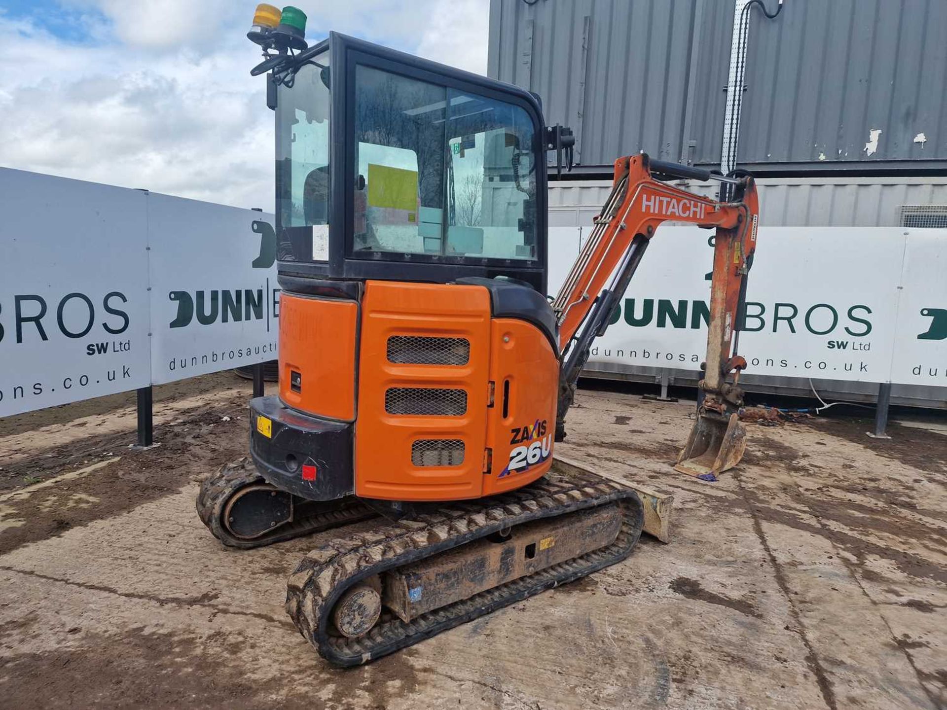 2019 Hitachi ZX26U-6 Rubber Tracks, Blade, Offset, Whites Manual QH, Piped - Image 36 of 64