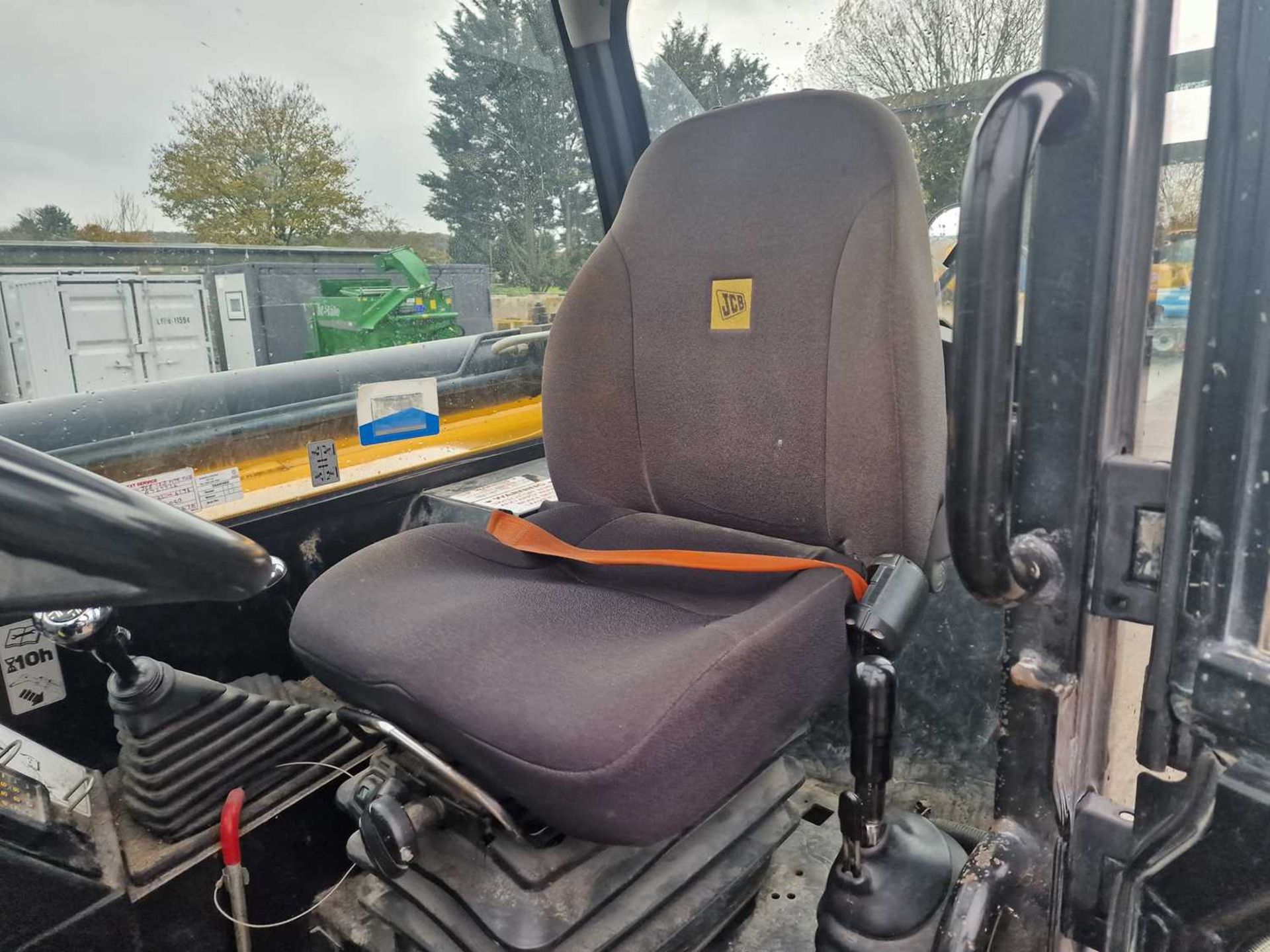 2016 JCB 535-125 Hi Viz Turbo Powershift Telehandler, Reverse Camera, WLI, A/C (EPA Compliant) - Image 18 of 48