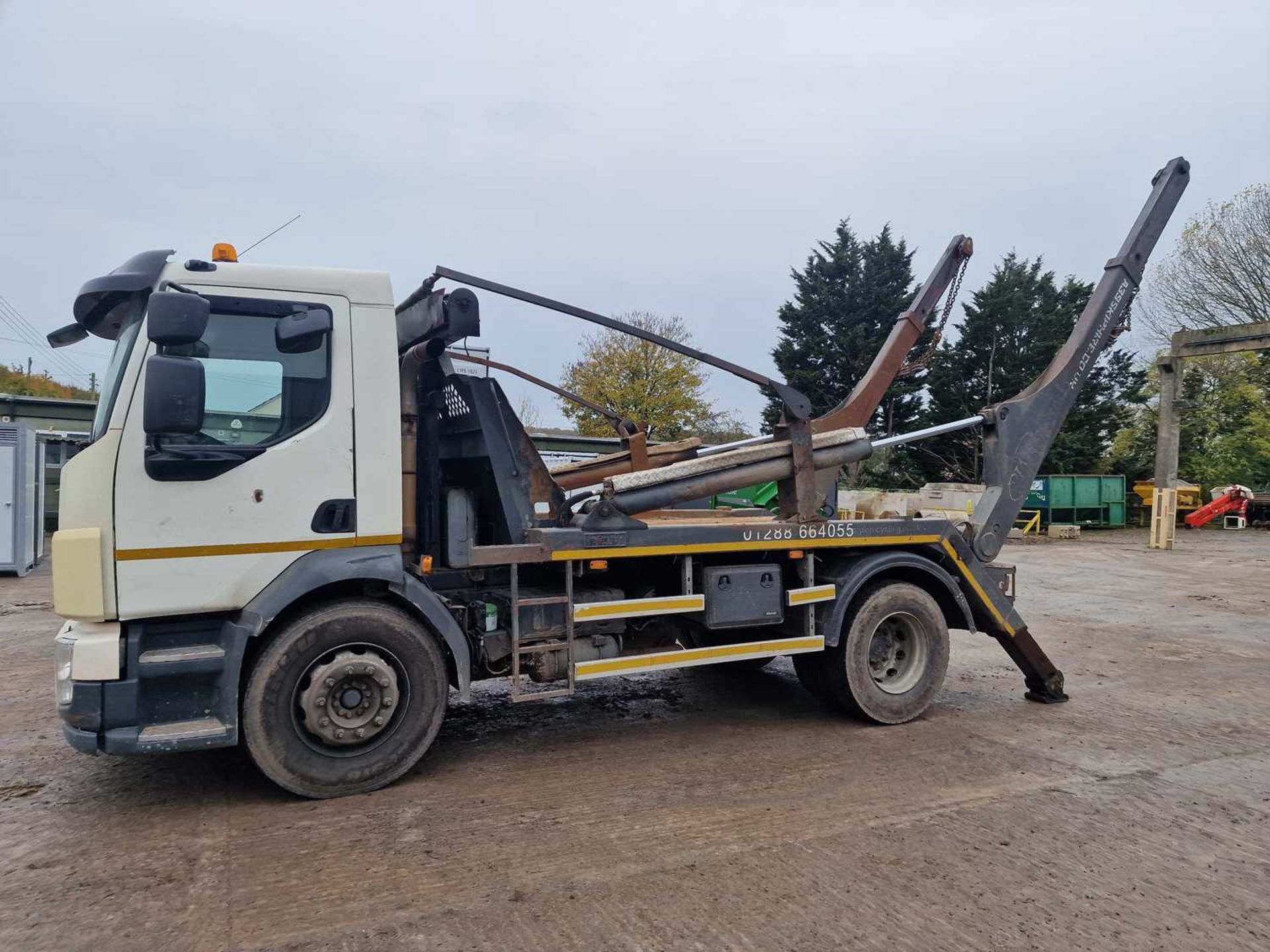 2012 Volvo FL 4x2 Skip Loader Lorry, Hyvalift Gear, Easy Sheet, WLI, Reverse Camera, Manual Gear Box - Image 25 of 46