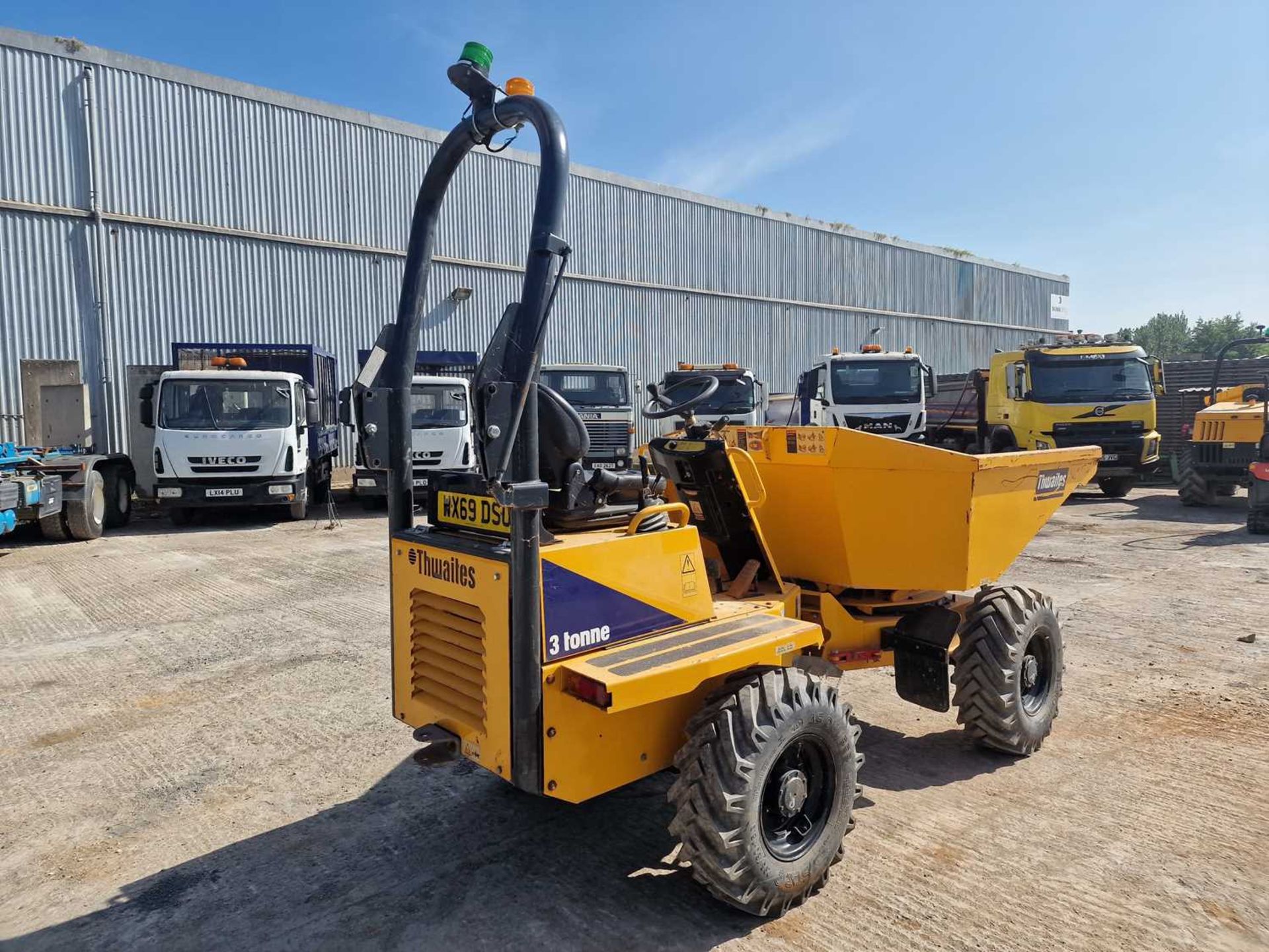 2019 Thwaites 3 Ton Swivel Skip Dumper, Roll Bar - Image 4 of 48