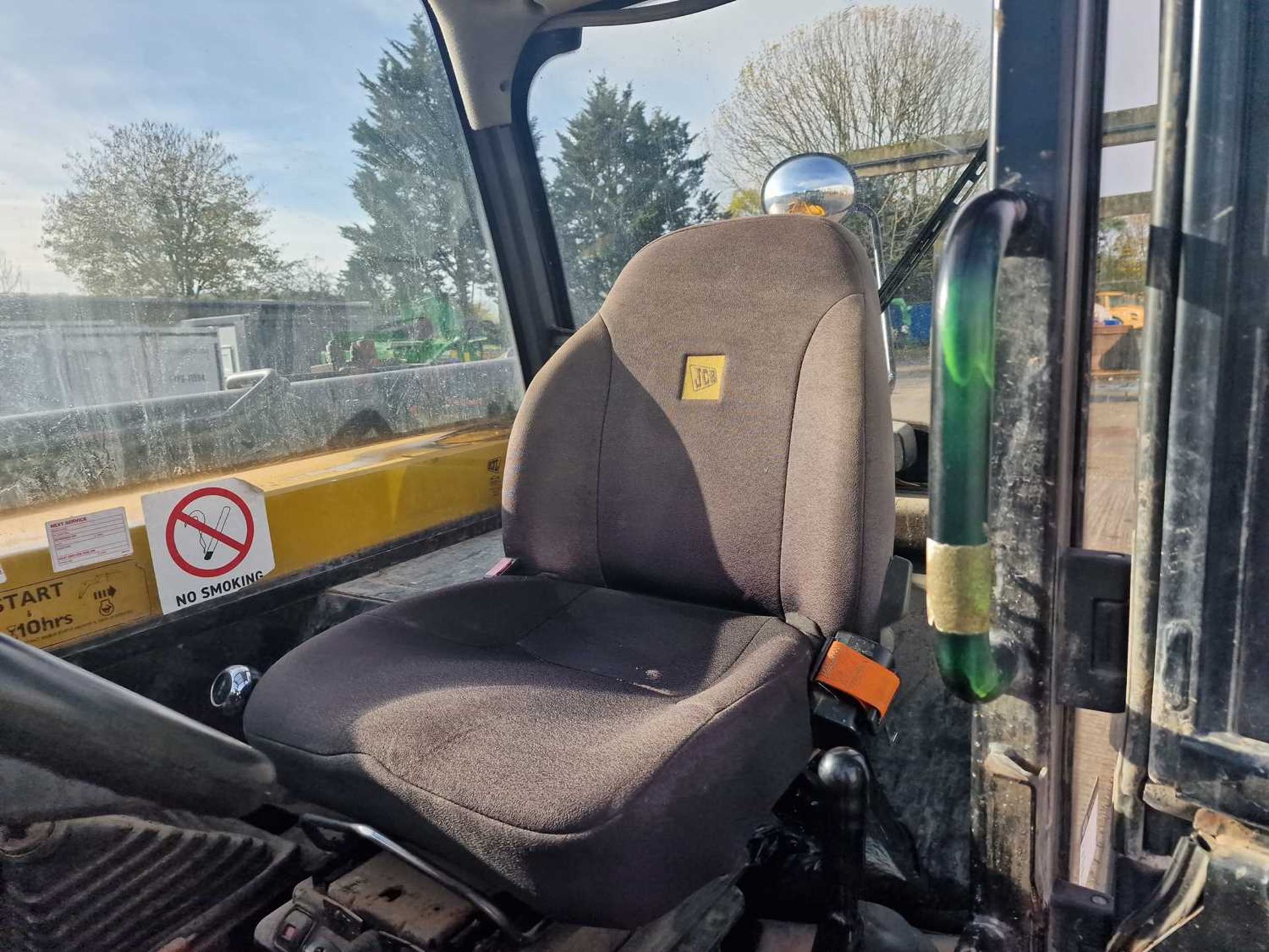 2016 JCB 535-95 Turbo Powershift Telehandler, Reverse Camera, WLI, Forks (EPA Compliant) - Image 18 of 25