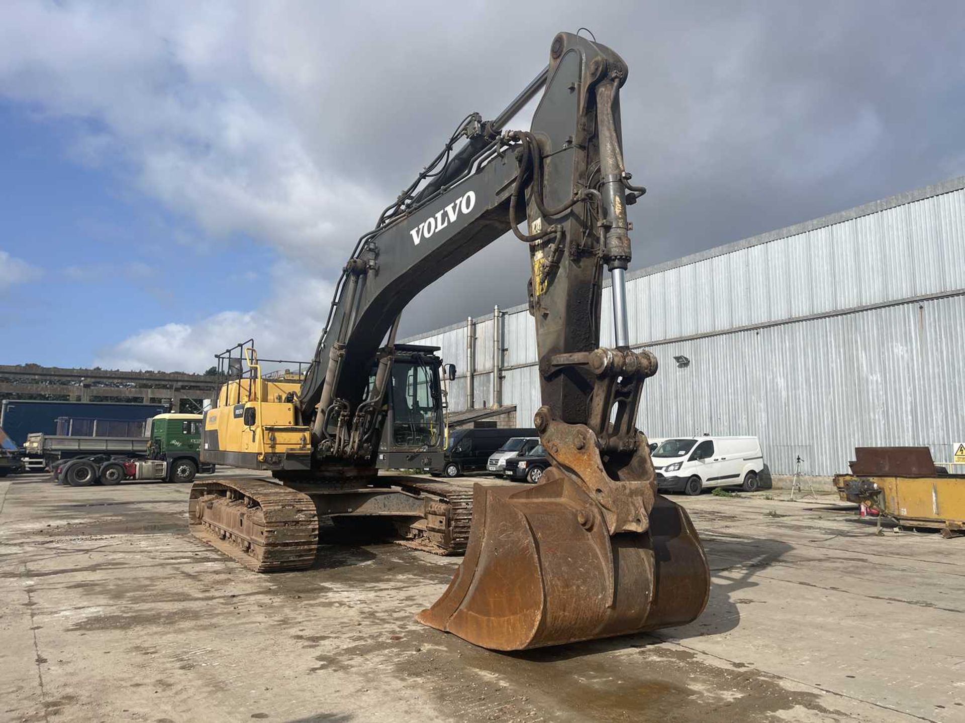 2014 Volvo EC480DL, 800mm Steel Tracks, CV, Miller Hydraulic QH, Piped, Reverse Camera, A/C - Image 7 of 33