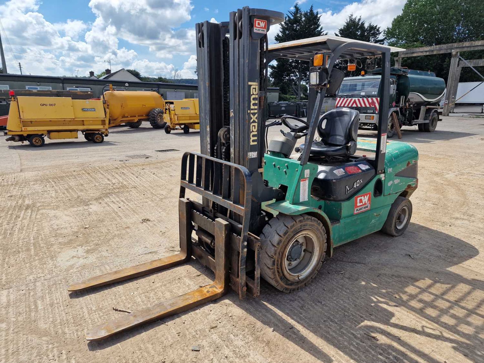 2015 Zhejiang FD40T 4 Ton Diesel Forklift, 3 Stage Free Lift Mast, Side Shift, Forks