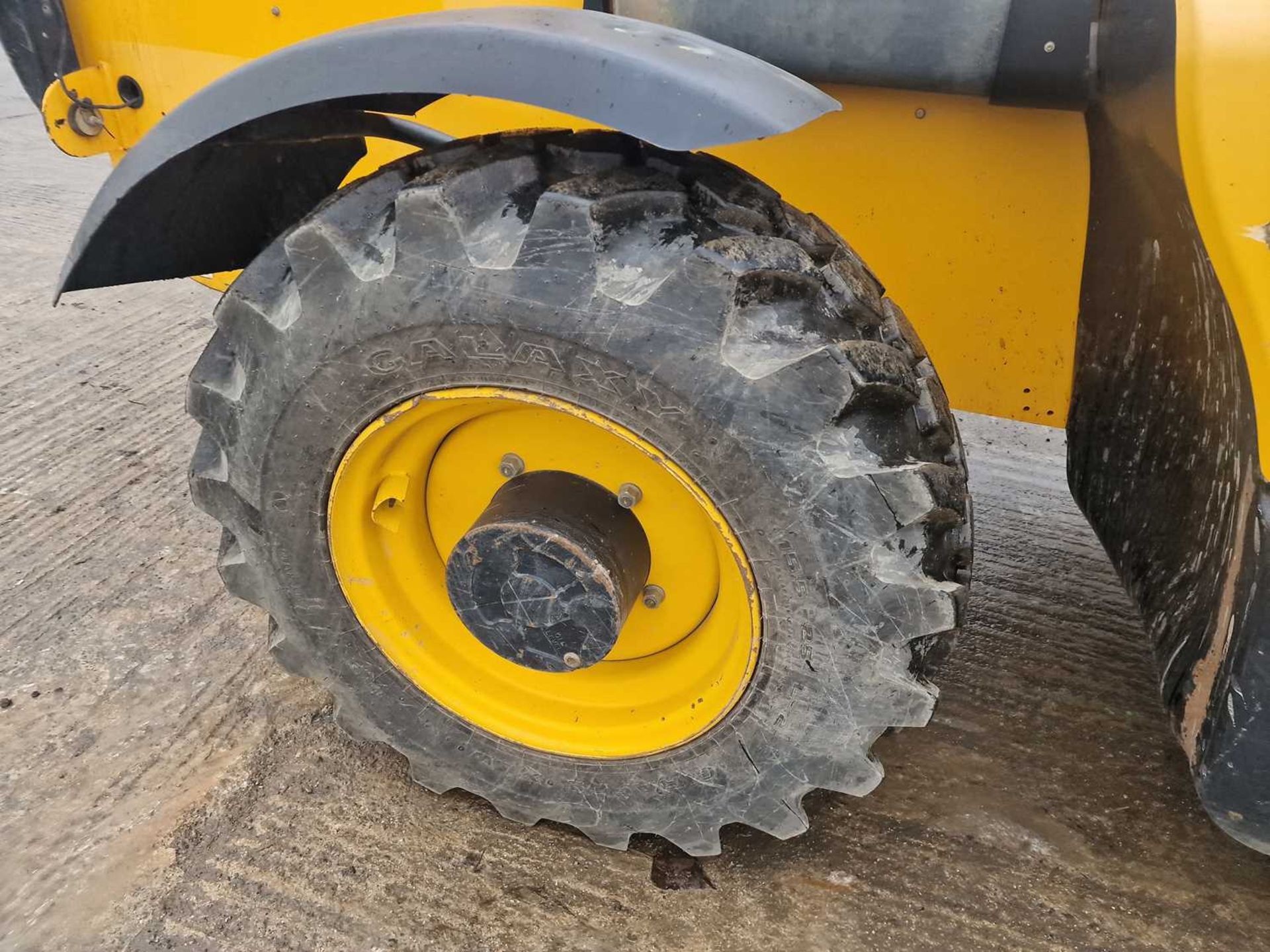 2015 JCB 540-140 Turbo Powershift Telehandler, Sway, Reverse Camera, WLI, Forks (EPA Compliant) - Image 63 of 72