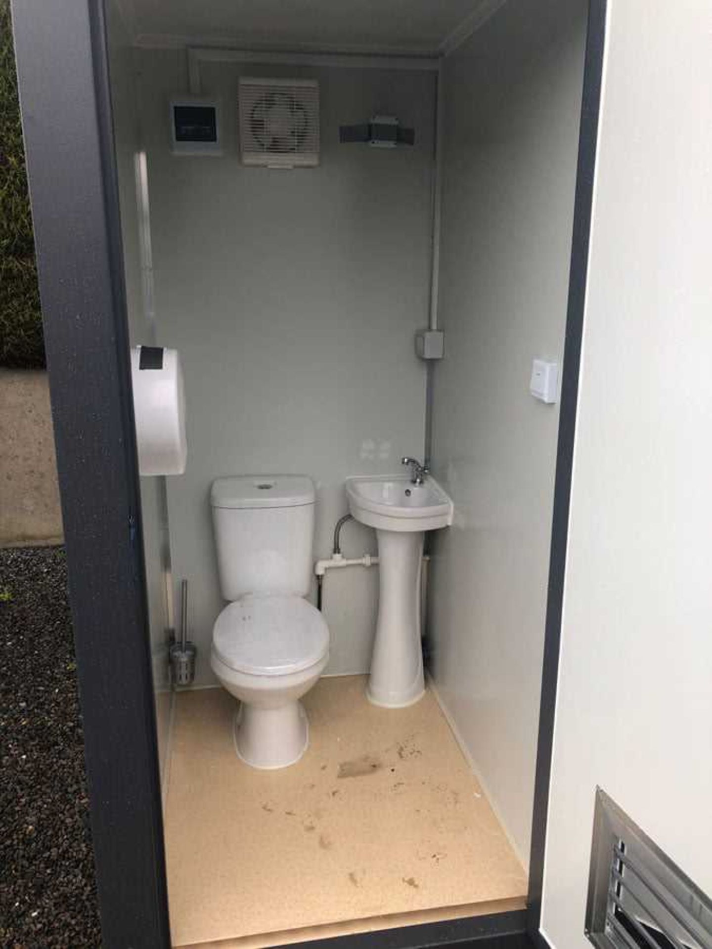 Unused Bastone Double Toilet Block, with Sink, 240Volt (215cm x 130cm x 236cm) - Image 6 of 11