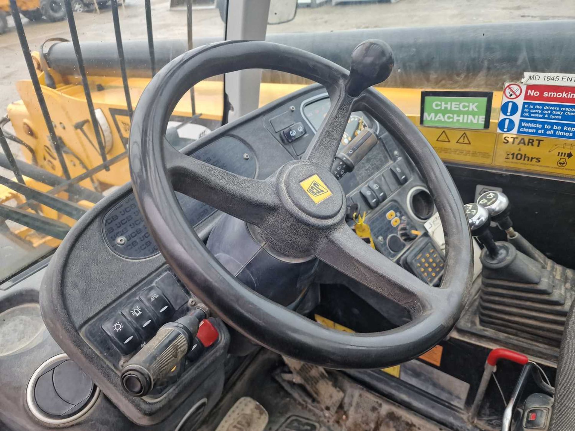 2015 JCB 540-140 Turbo Powershift Telehandler, Sway, Reverse Camera, WLI, Forks (EPA Compliant) - Image 43 of 72