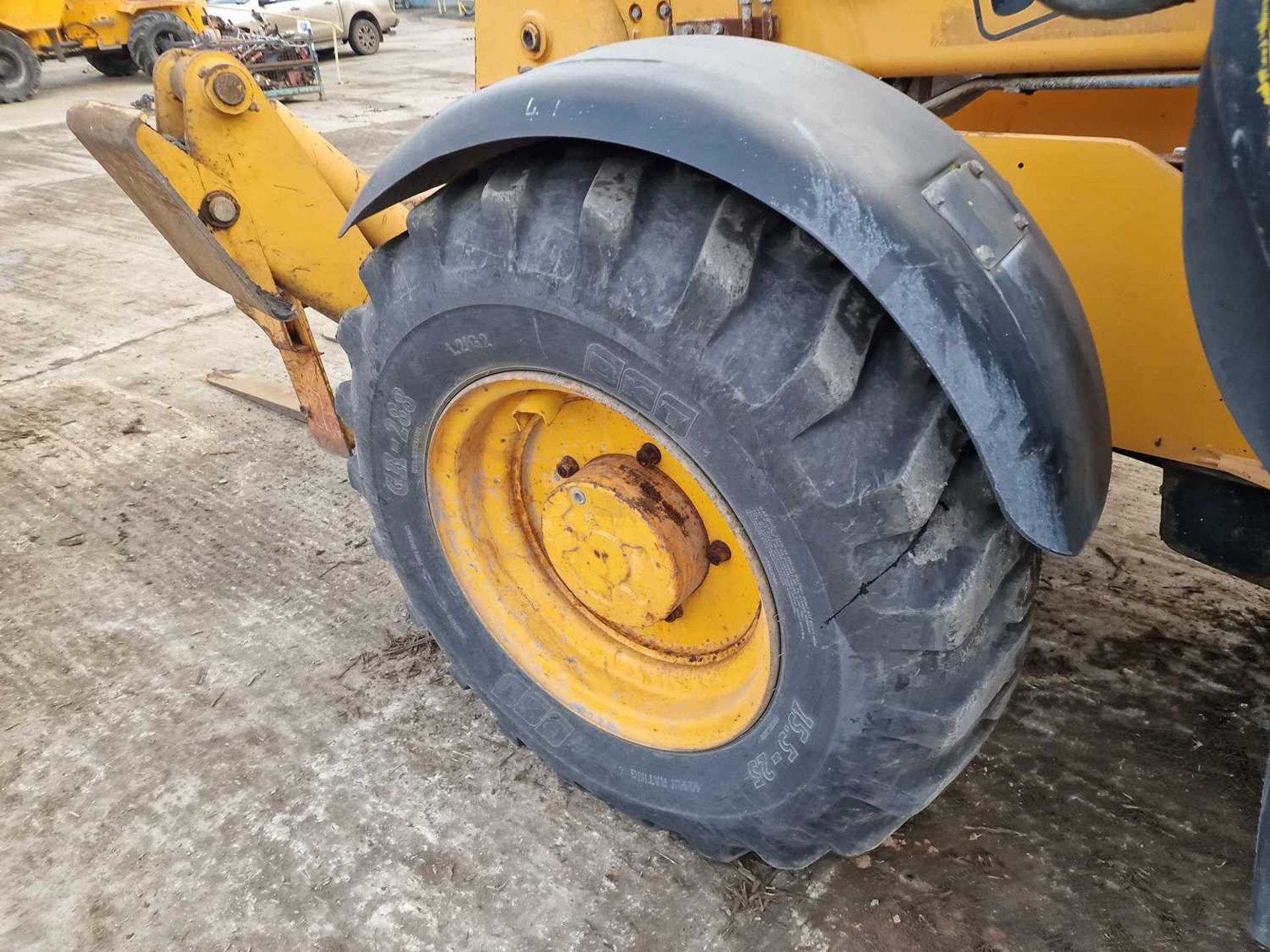 2003 JCB 533-105 Turbo Powershift Telehandler, WLI, Forks (EPA Compliant) - Image 17 of 69