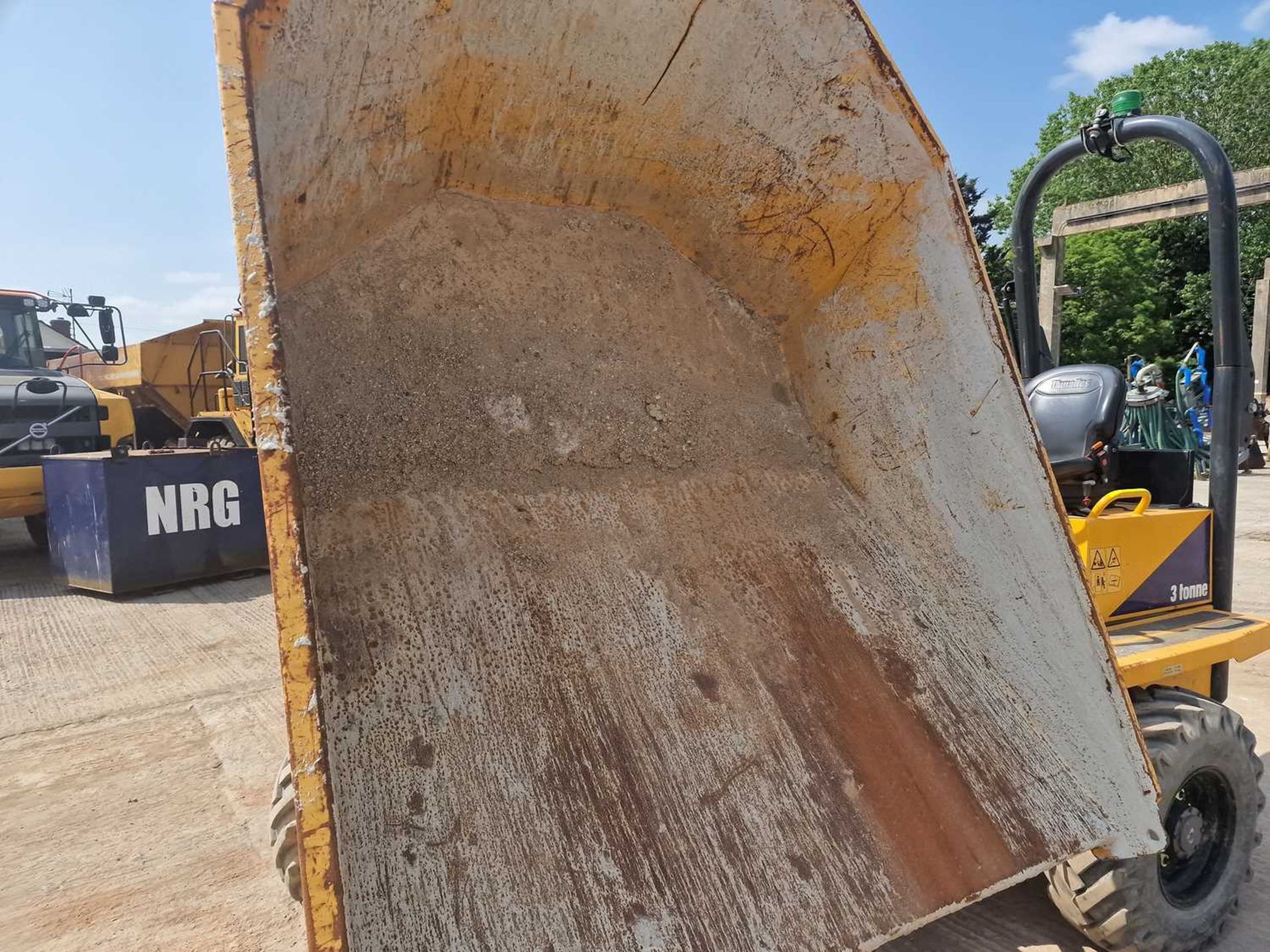 2019 Thwaites 3 Ton Swivel Skip Dumper, Folding Roll Bar - Image 8 of 48