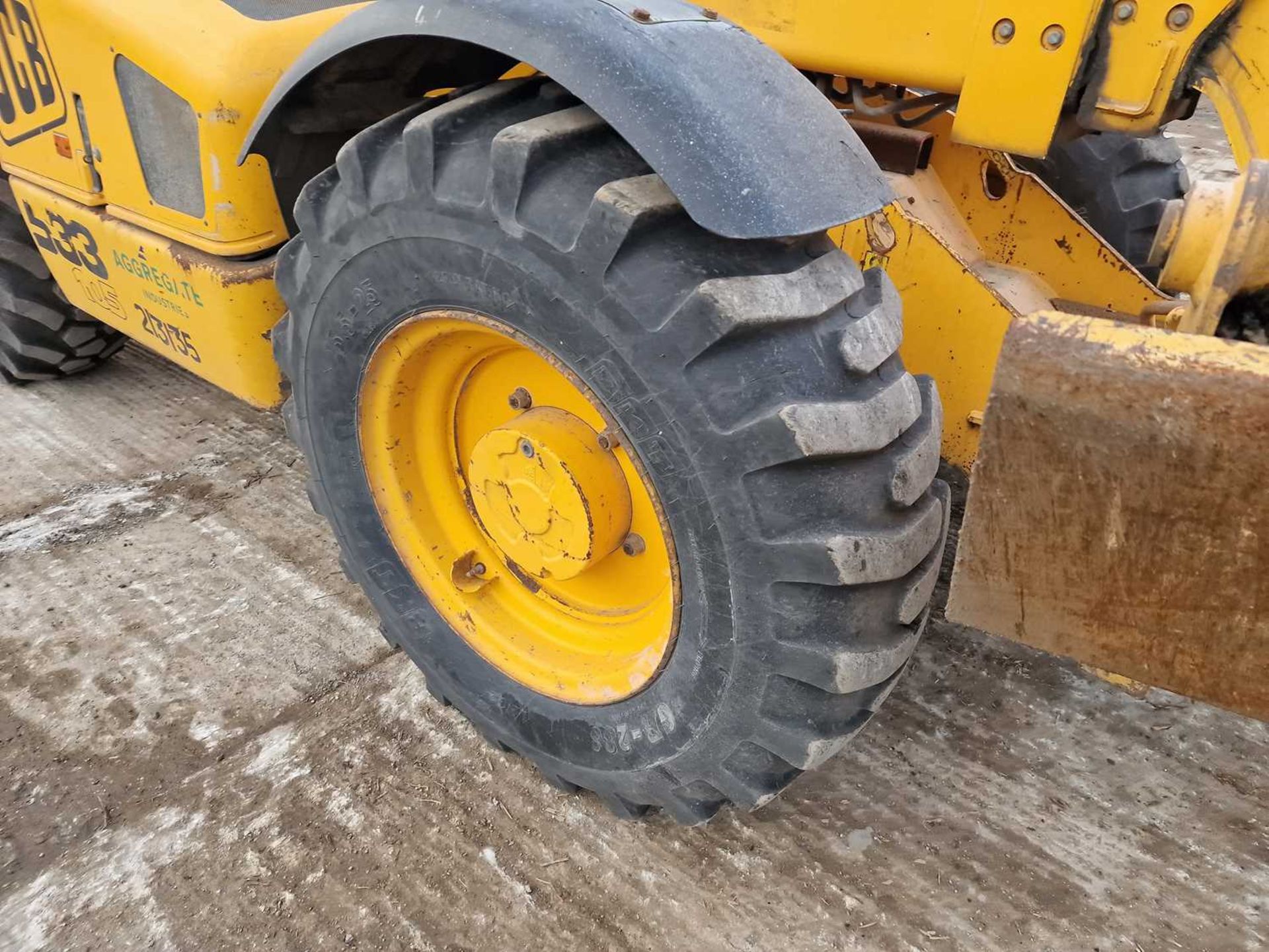 2003 JCB 533-105 Turbo Powershift Telehandler, WLI, Forks (EPA Compliant) - Image 55 of 69