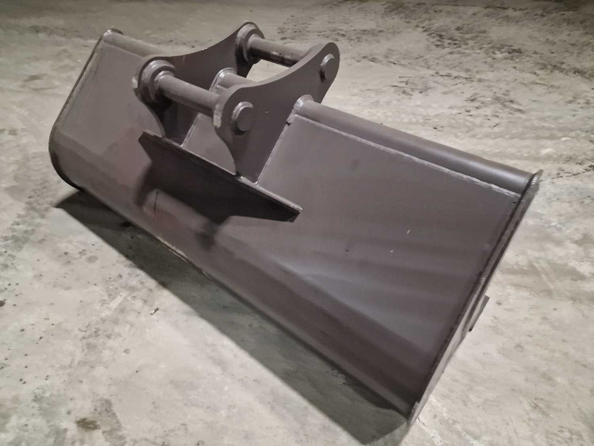 Unused 72" Grading Bucket 65mm Pin to suit 13 Ton Excavator - Image 9 of 12