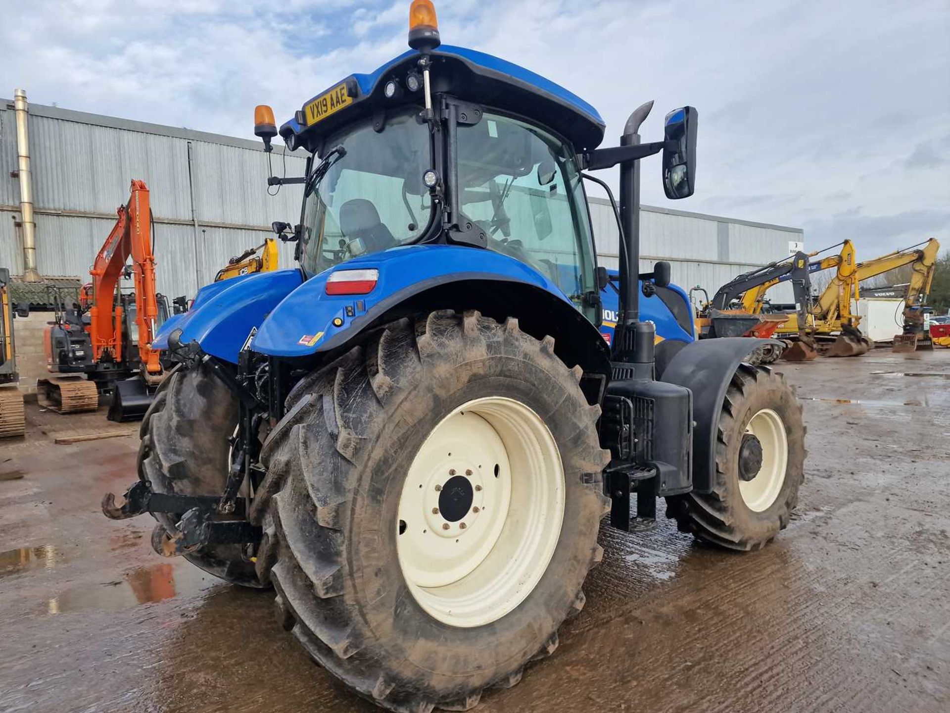 2019 New Holland T7.190 4WD Tractor, Front Suspension, Cab Suspension, Air Brakes, 4 Spool Valves, P - Image 5 of 27