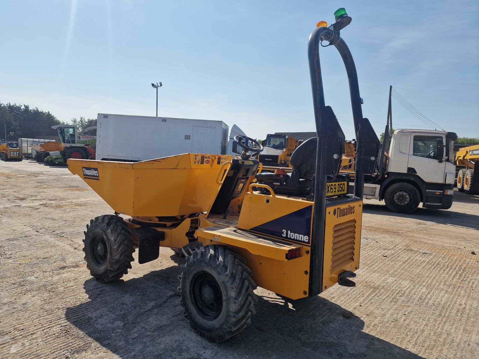 2019 Thwaites 3 Ton Swivel Skip Dumper, Roll Bar - Image 3 of 48