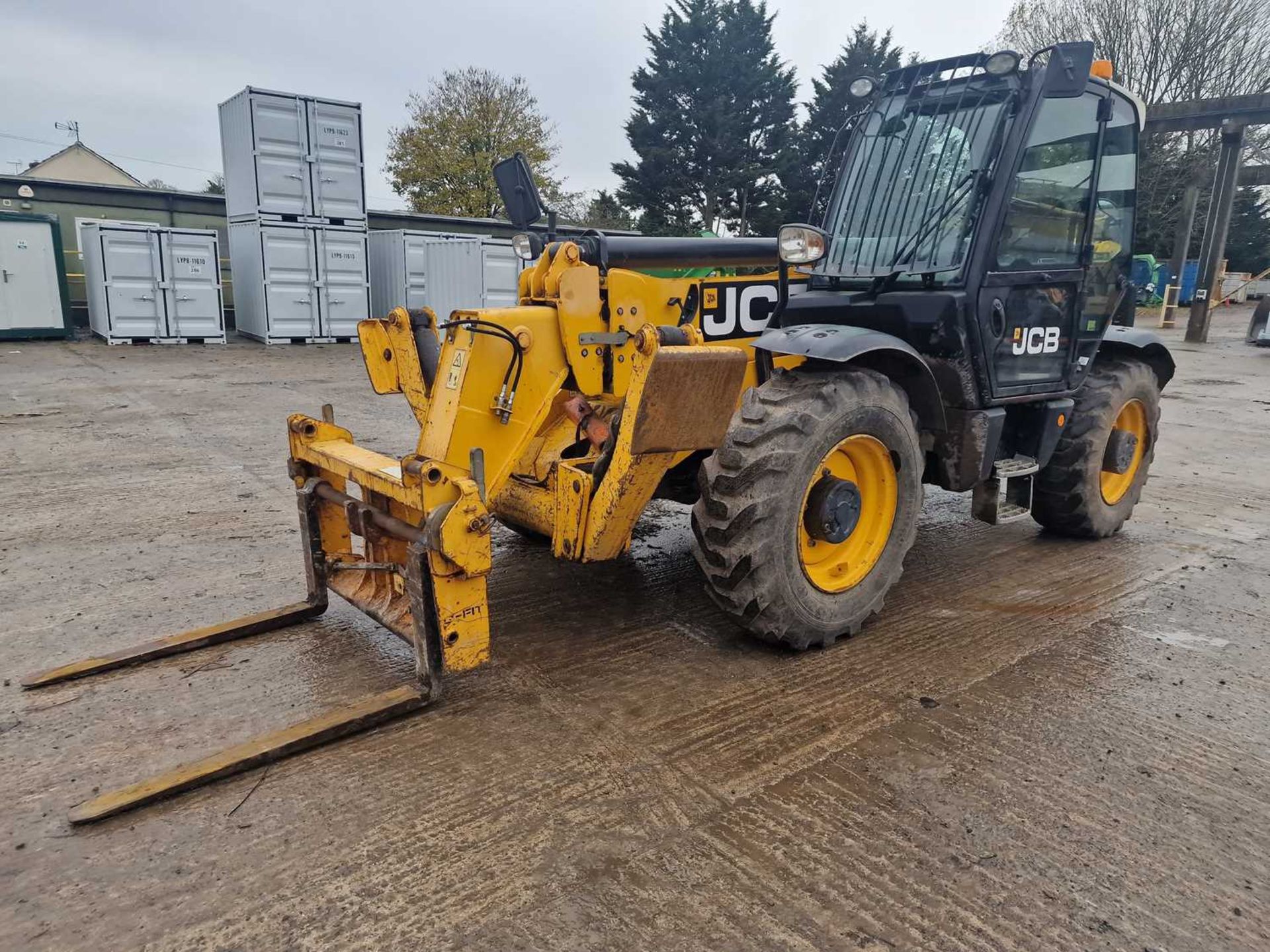 2015 JCB 540-140 Turbo Powershift Telehandler, Sway, Reverse Camera, WLI, Forks (EPA Compliant)