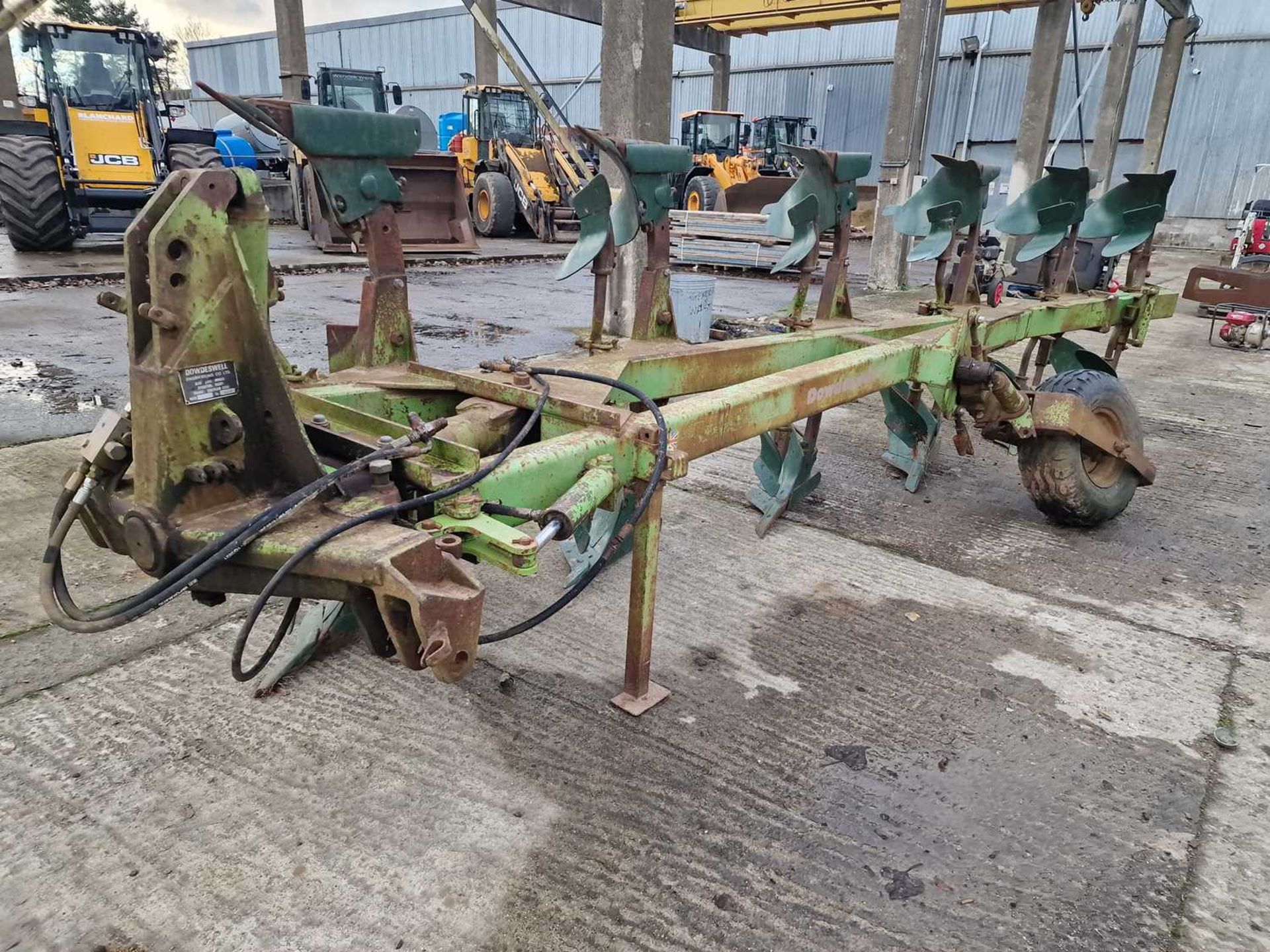 Dowdeswell DP7E1 6 Furrow Reversible Plough to suit 3 Point Linkage