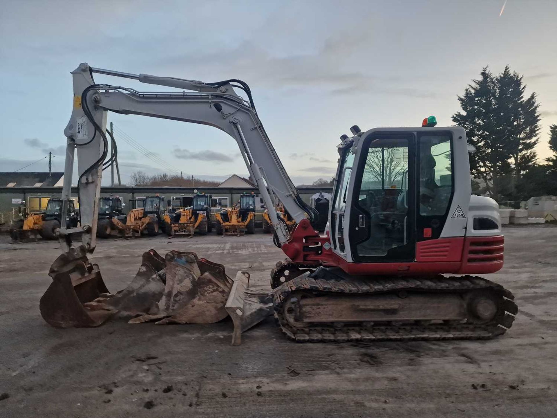 2018 Takeuchi TB290, 450mm Rubber Track Pads, Blade, Offset, CV, Hydraulic QH, Piped, Aux. Piping, R - Image 3 of 39