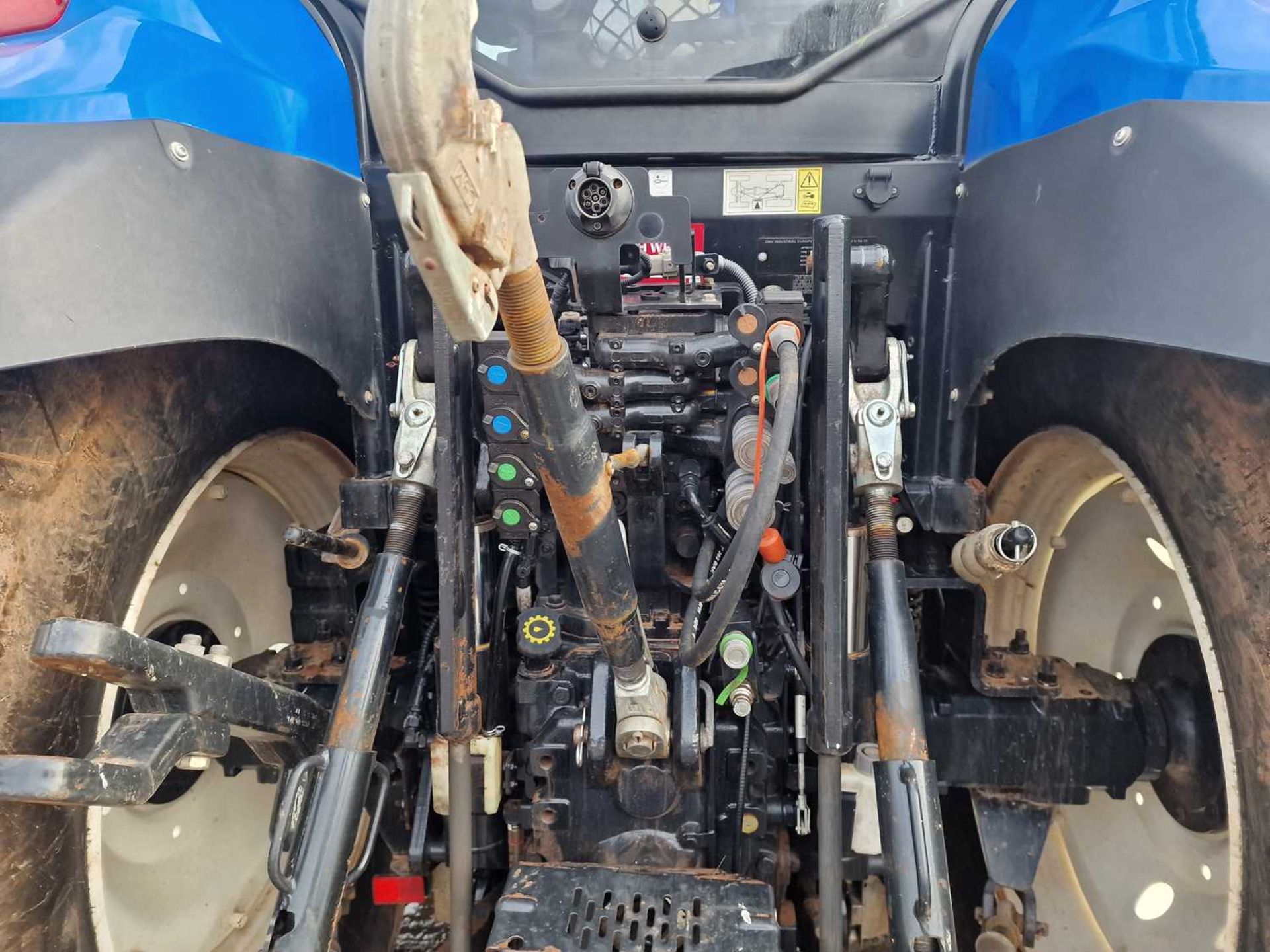 2019 New Holland T6.180 4WD Tractor, Cab Suspension, 3 Spool Valves, Push Out Hitch, A/C - Image 14 of 28