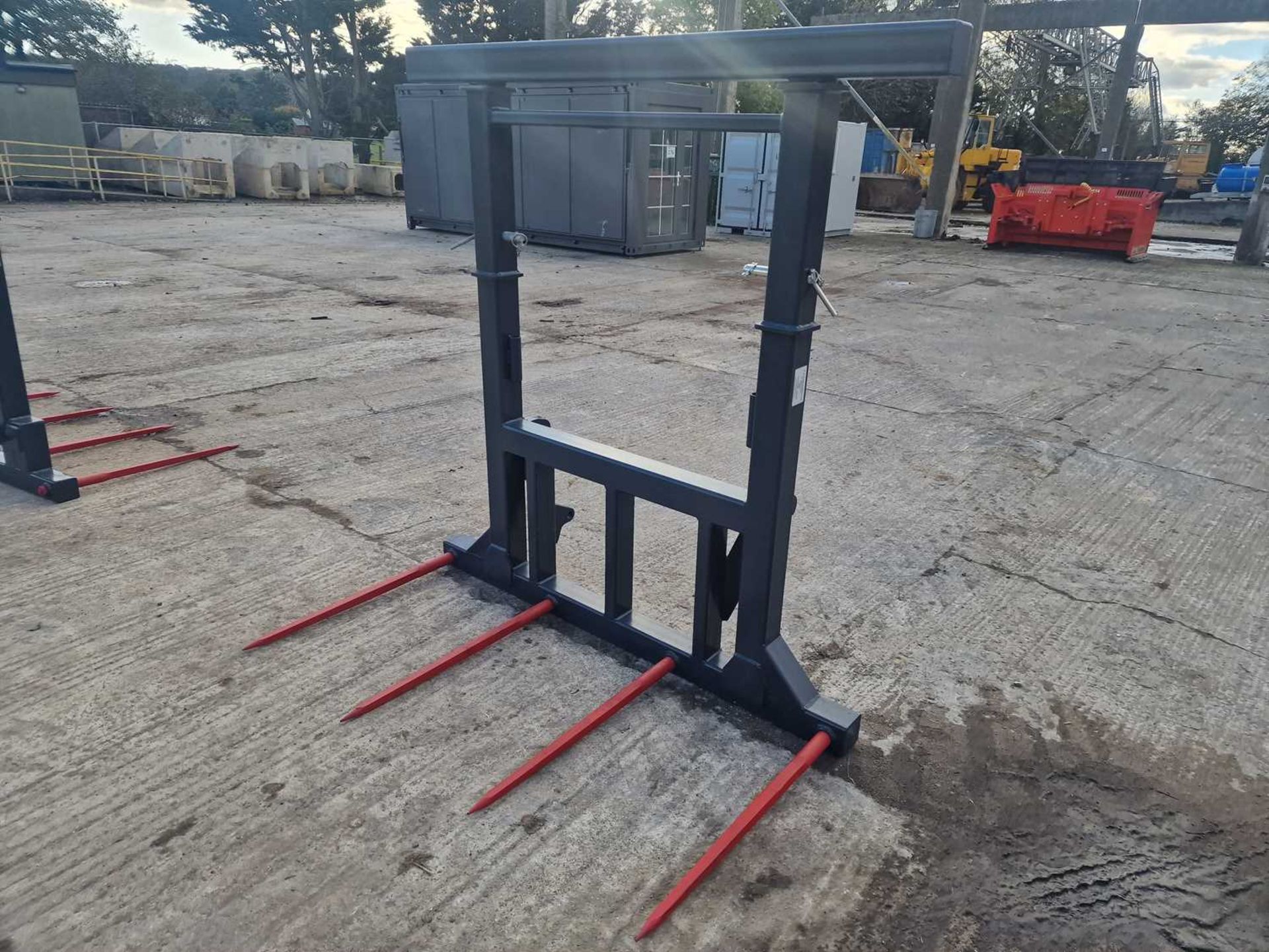 Unused 2023 A to Z Fabrications Adjustable Bale Spike to suit Euro 8 Head Stock, Removable Back Bar