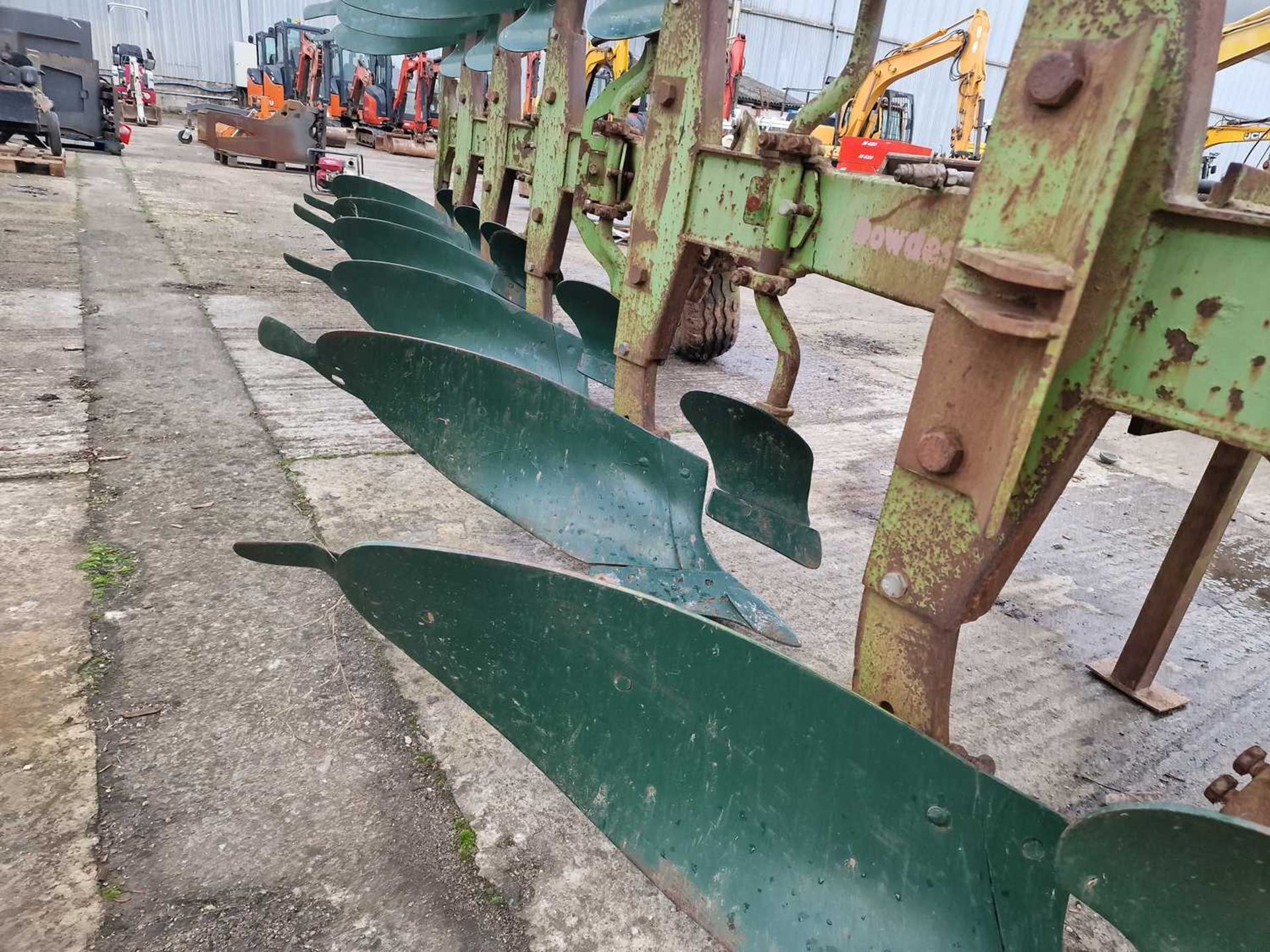 Dowdeswell DP7E1 6 Furrow Reversible Plough to suit 3 Point Linkage - Image 6 of 10