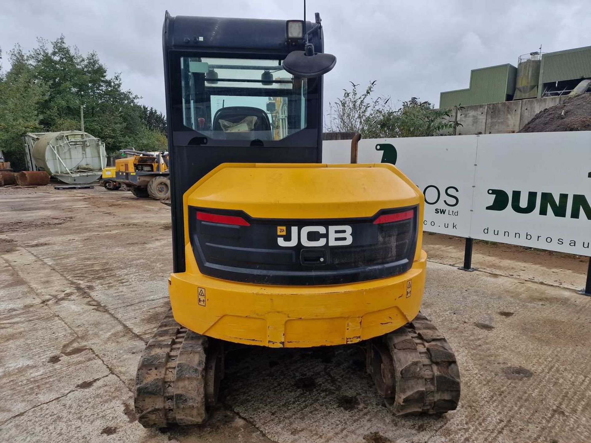 2017 JCB 57C-1 Rubber Tracks, Blade, Offset, JCB Hydraulic QH, Piped, 72", 30", 18" Bucket - Image 42 of 76