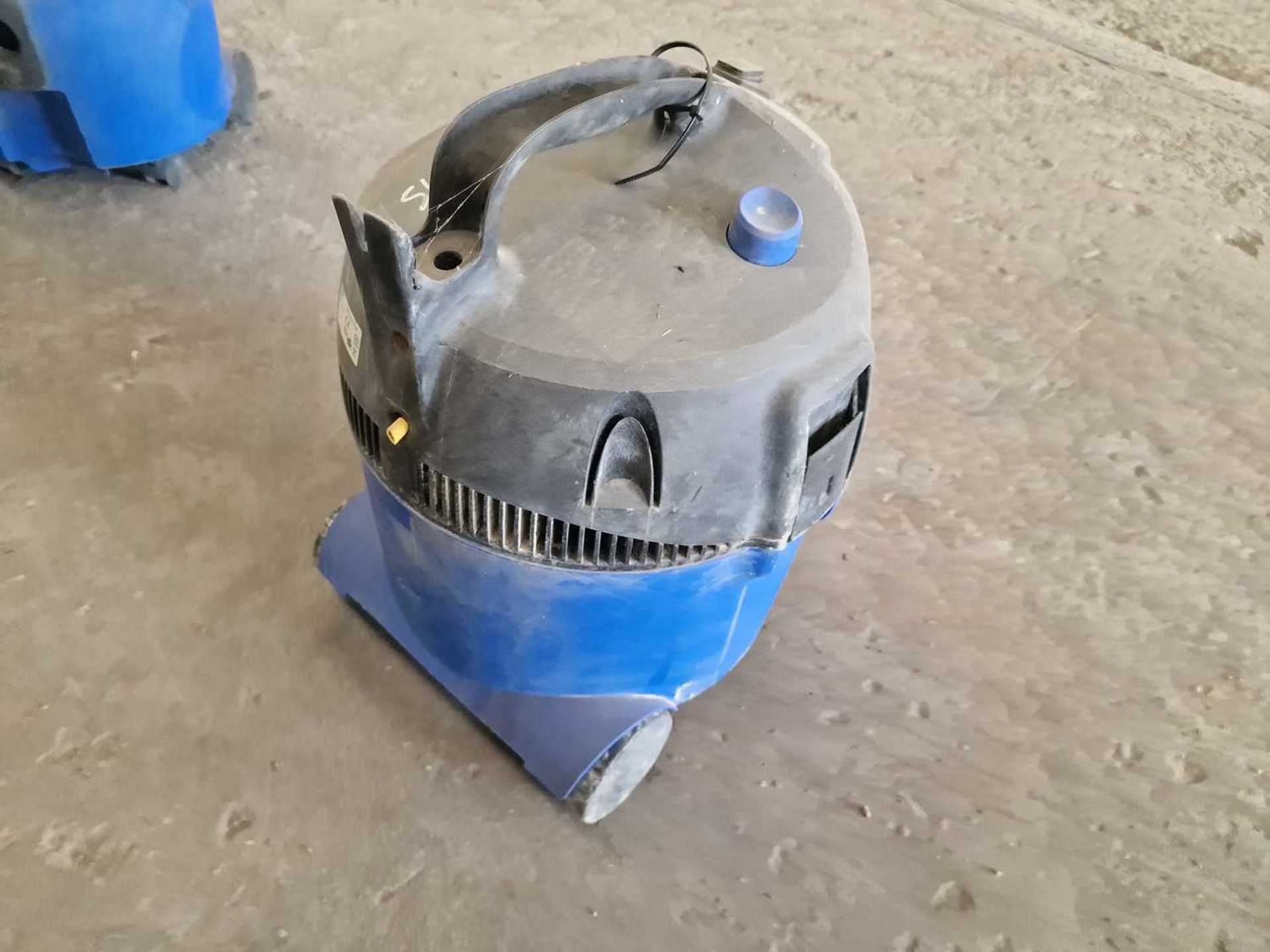 Nilfisk Alto Aero 20 110Volt Vacuum Cleaner