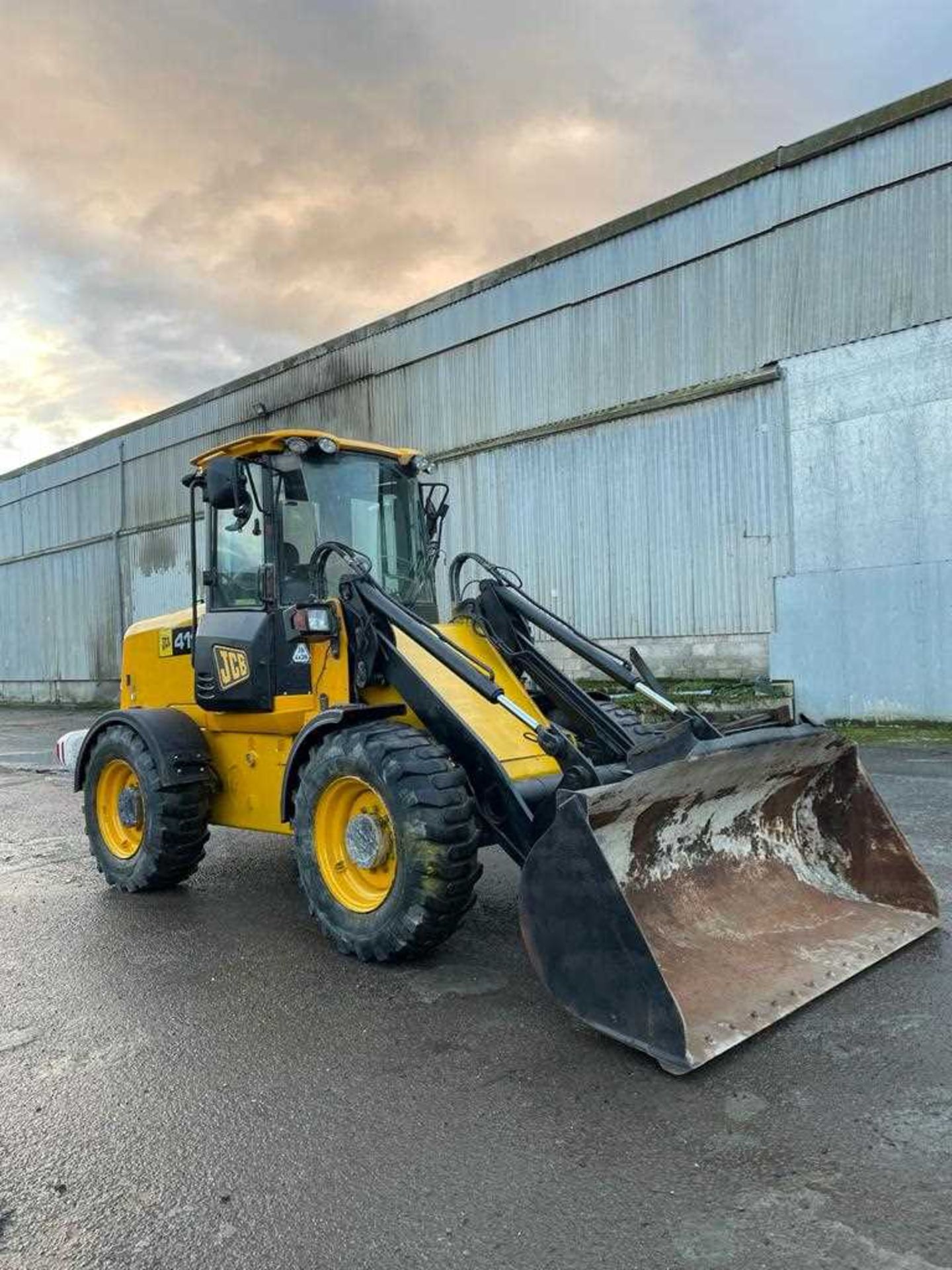 2008 JCB 411 Wheeled Loader - Image 7 of 30