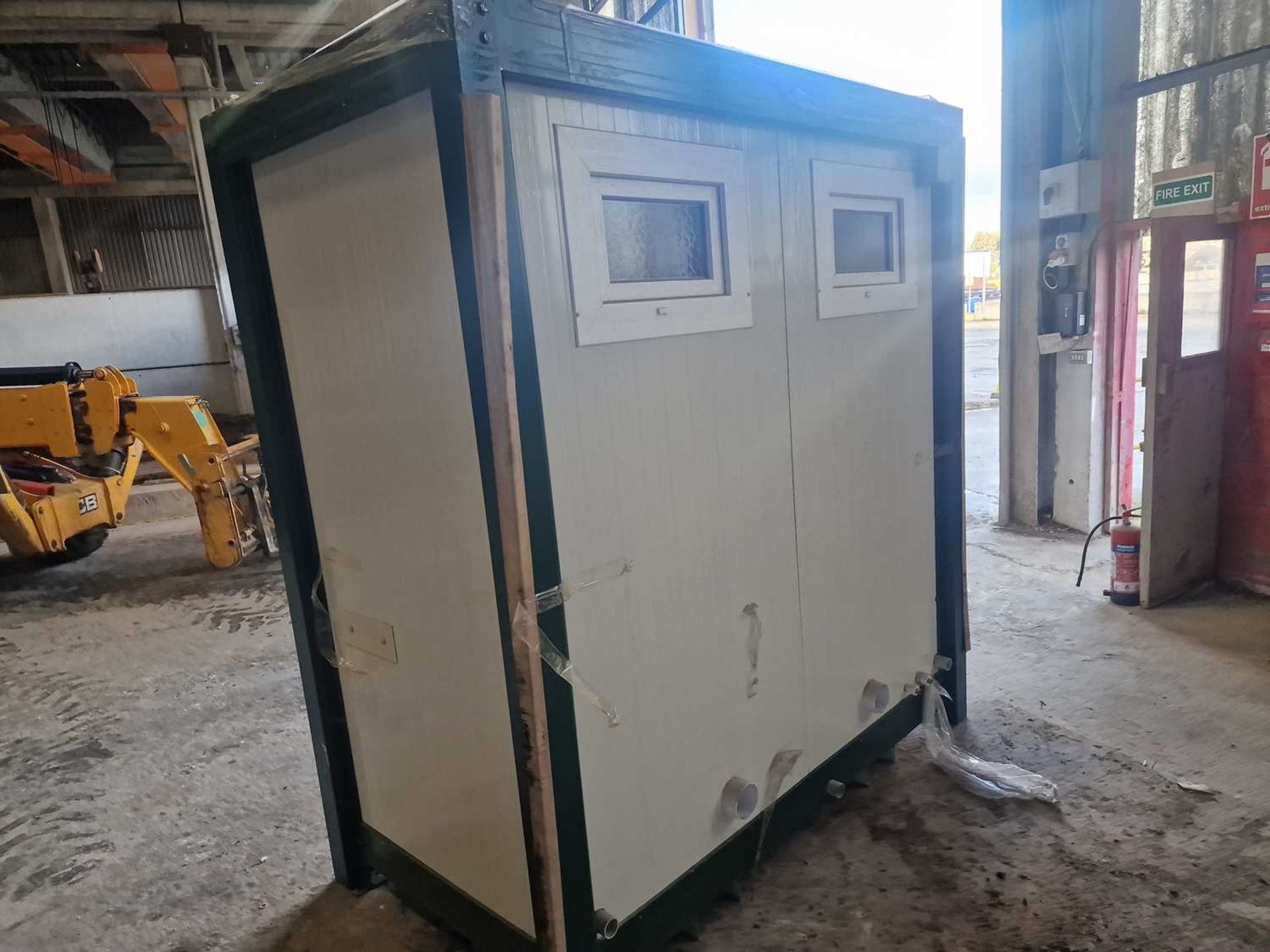 Unused Double Toilet Block, with Sink, 240Volt - Image 2 of 8