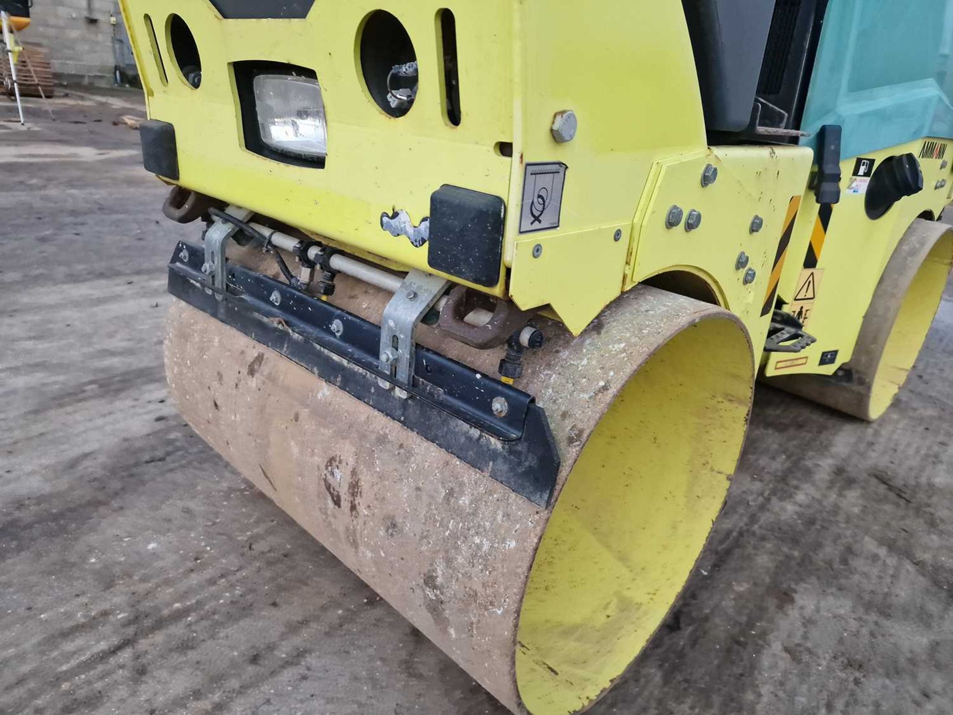 2015 Ammann ARX12 Double Drum Vibrating Roller, Roll Bar - Image 9 of 17