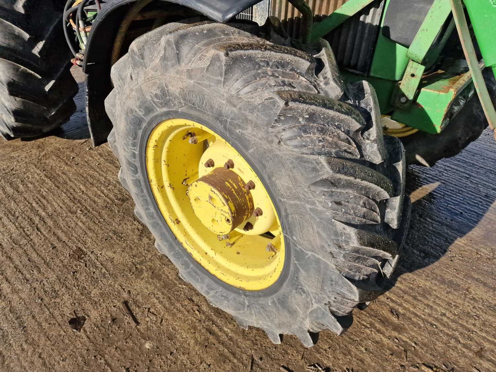 1989 John Deere 2850 4WD Tractor, Loader, 2 Spool Valves, Push Out Hitch (Reg. Docs. Available) - Image 12 of 52