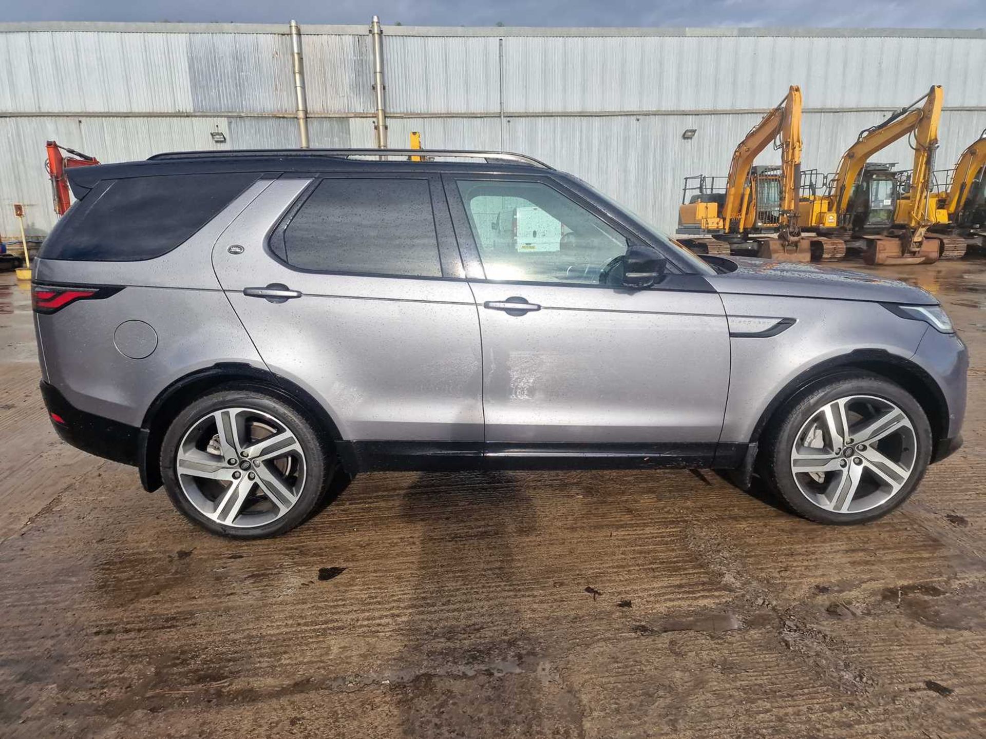 Landrover Discovery D300 R-Dynamic HSE 4WD Commercial, Auto, Paddle Shift, Sat Nav, 360 Camera, Full - Image 6 of 25