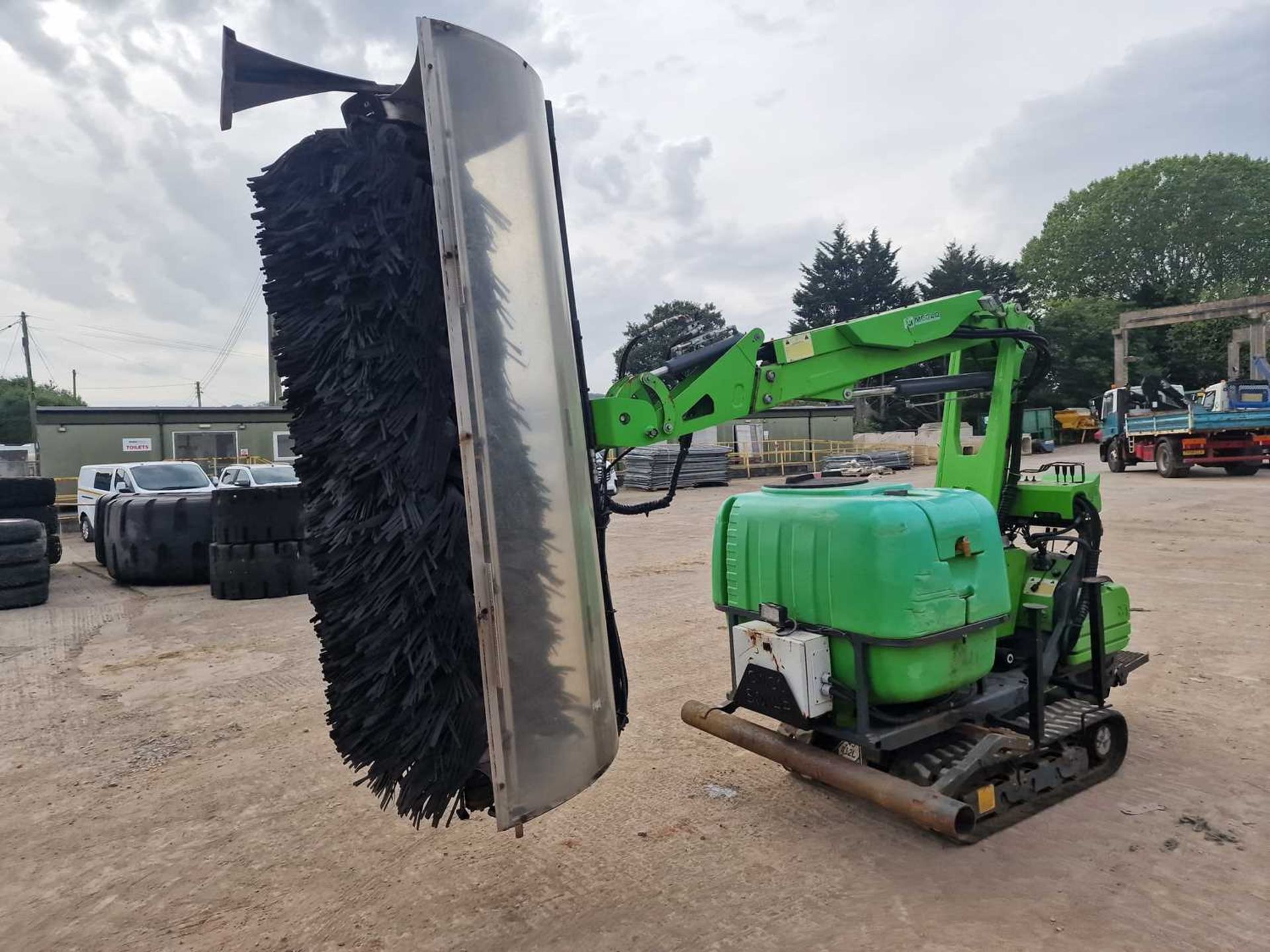 Merlo Cingo M12.3 Plus Tracked Telescopic Rotary Brush Cleaner