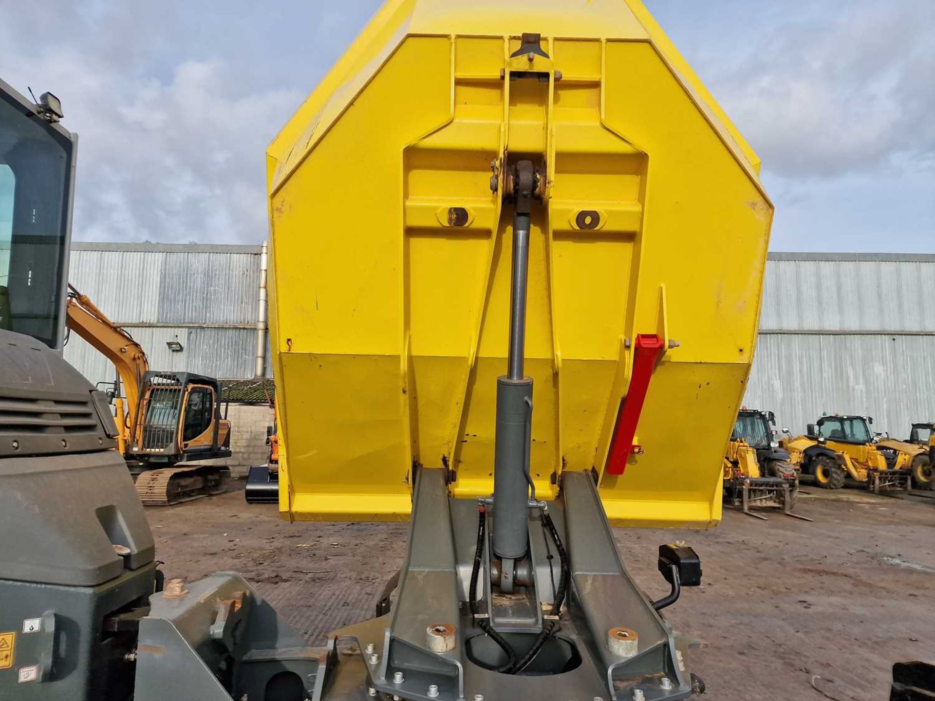 2020 Wacker Neuson DV90 9 Ton Duel View Swivel Skip Dumper, Rotating Operator Station, Reverse & For - Image 17 of 24