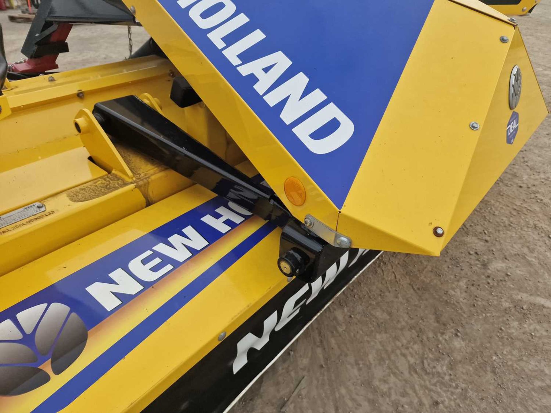 2020 New Holland Disc Cutter F320P PTO Driven Front Mounted Mower to suit 3 Point Linkage - Image 7 of 13