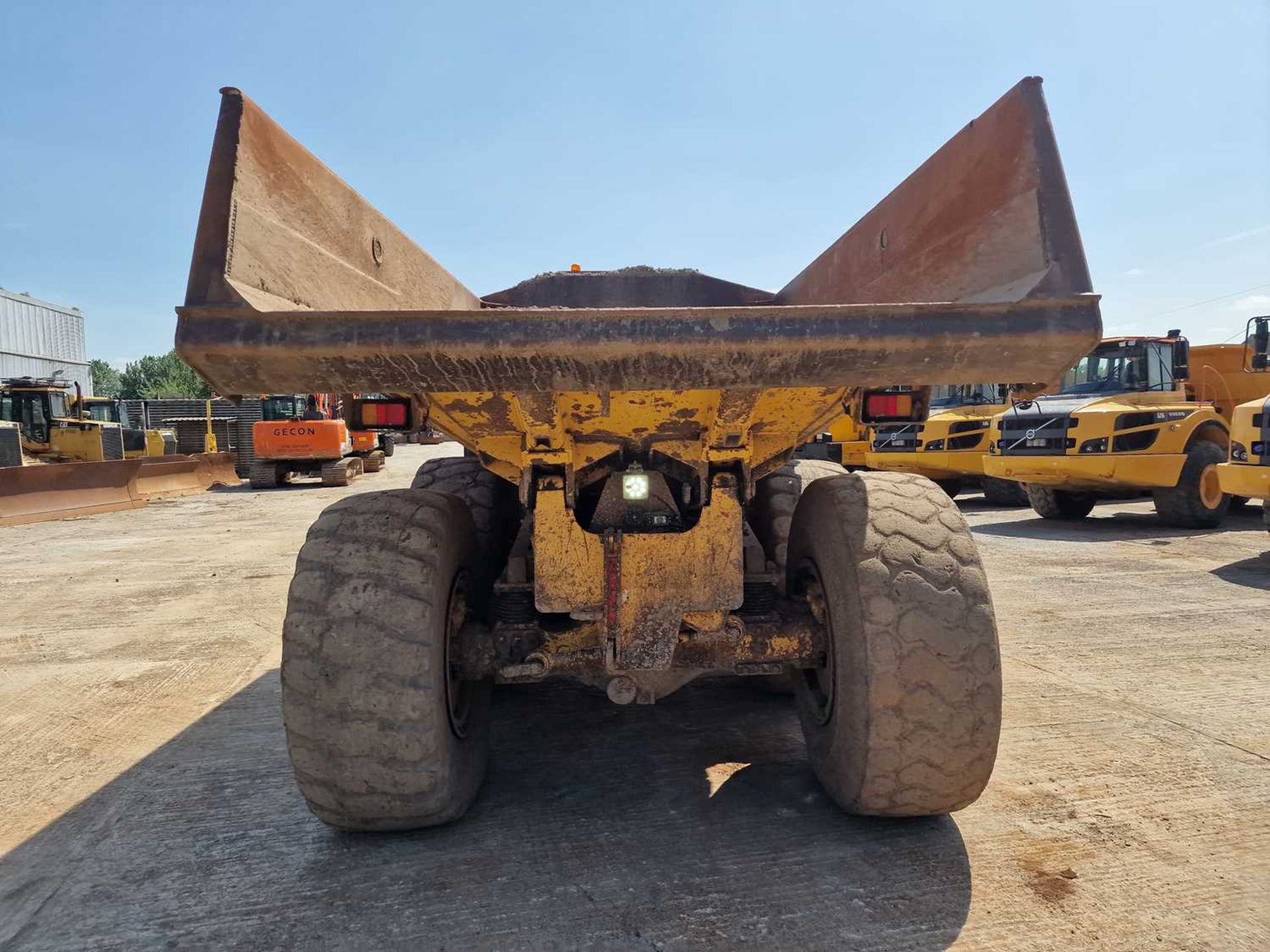 Volvo A30 6x6 Articulated Dumptruck, Reverse Camera - Image 4 of 35