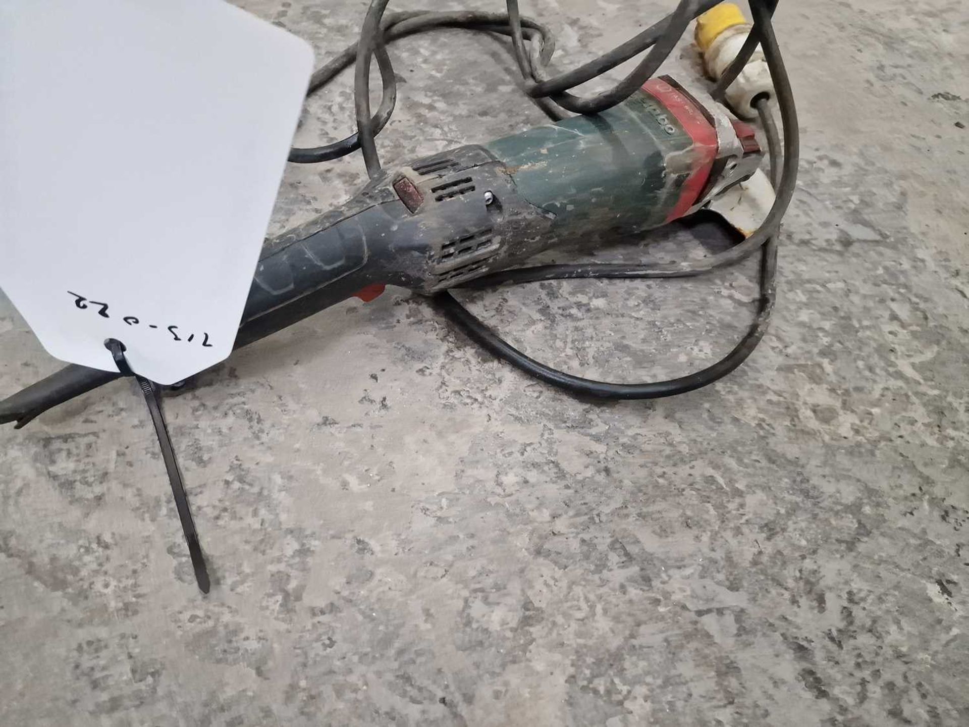 Metabo 110Volt 4½" Grinder - Image 2 of 2